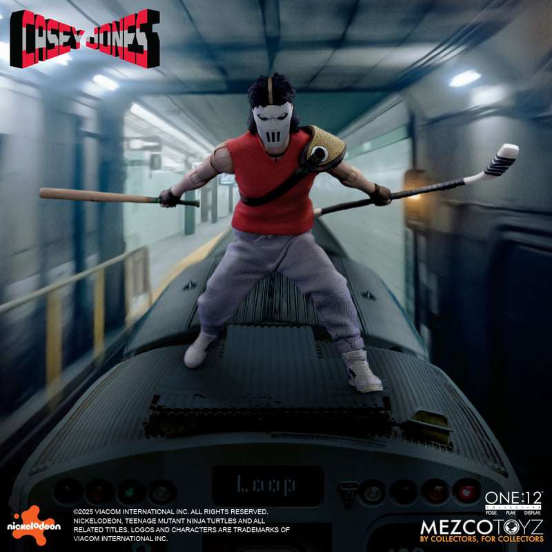 [สั่งจอง]Mezco Toyz 1/12 : Casey Jones