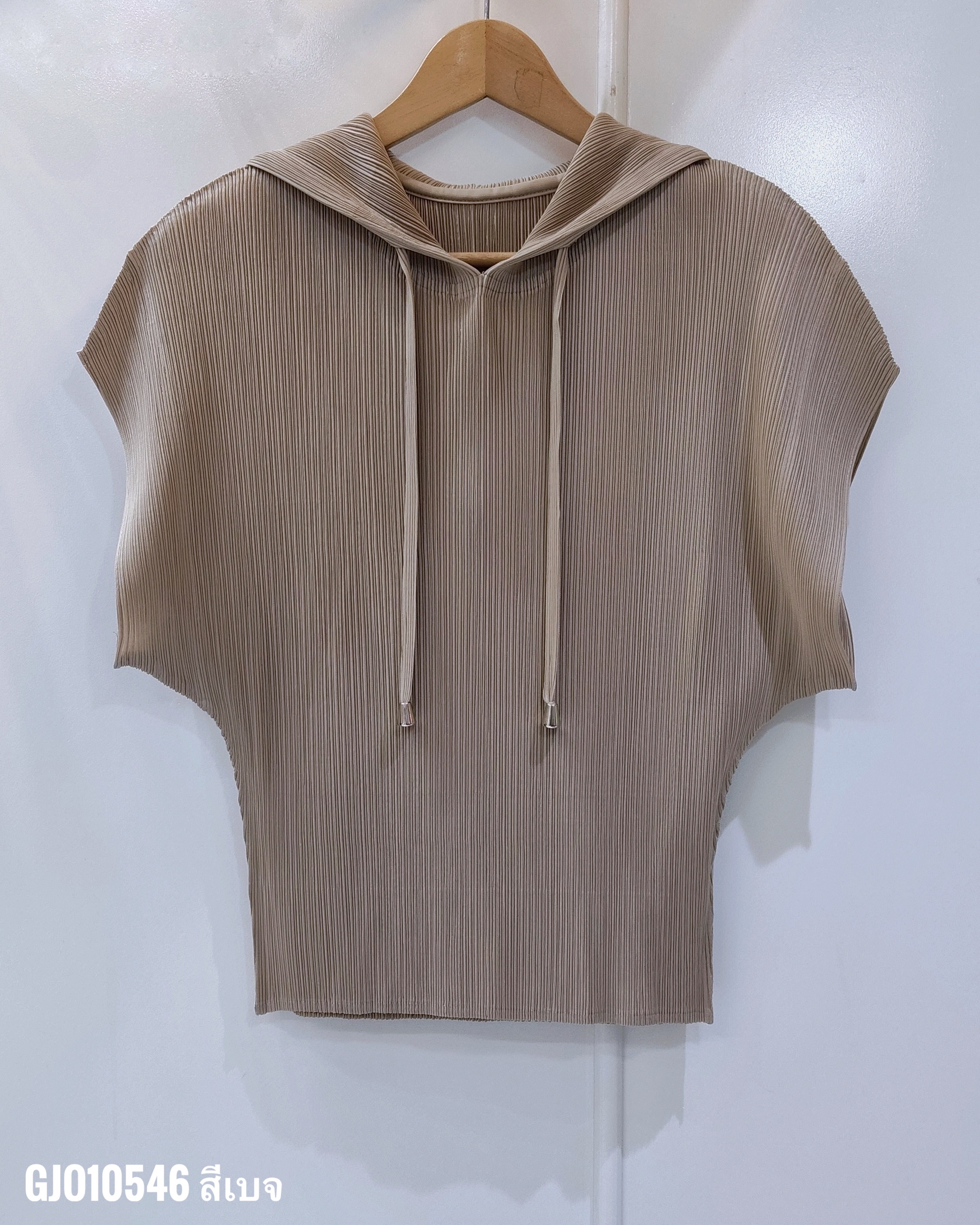 2MUAY รุ่น GJO10546 เสื้ออัดพลีท SHORT SLEEVE PLEATED HOODED PLEATED TOP 10 สี FREE SIZE