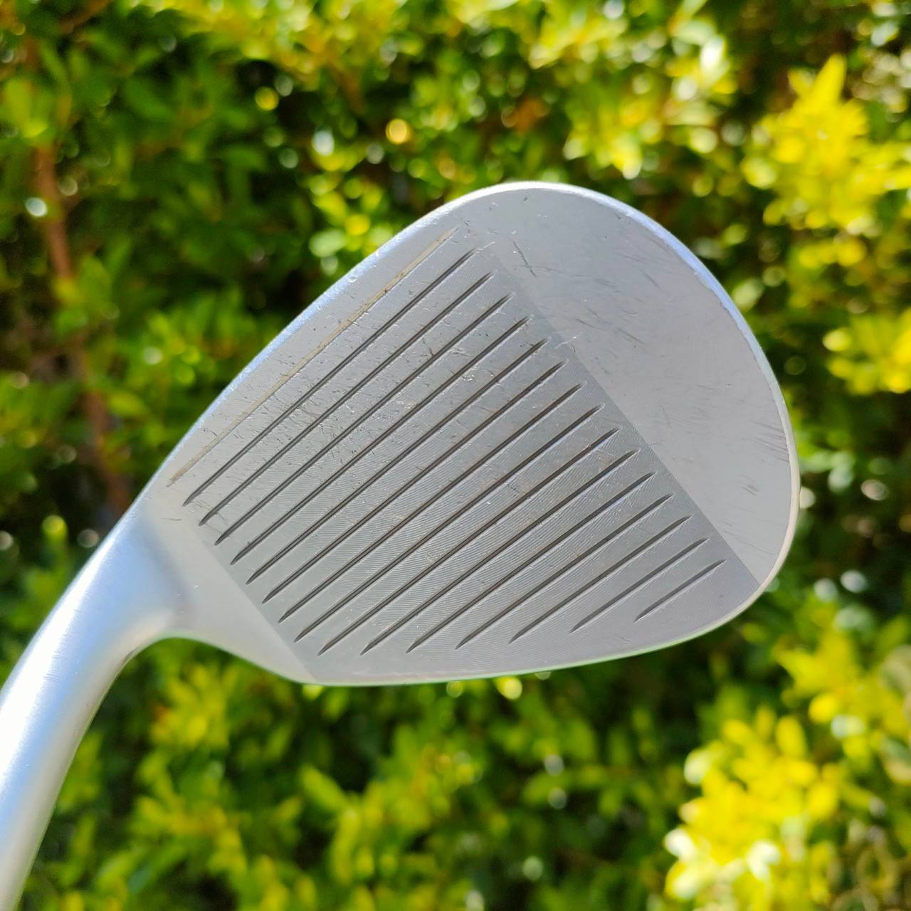 WEDGE PING GLIDE องศา 58 ES ก้าน DYNAMIC GOLD S200 หน้ามี MILLED และร่องคมมาก กัดลูกตกหยุดเลยครับ วัสดุพรีเมี่ยม ไม้กอล์ฟมือสอง ของแท้ BY NakaraLuxurious