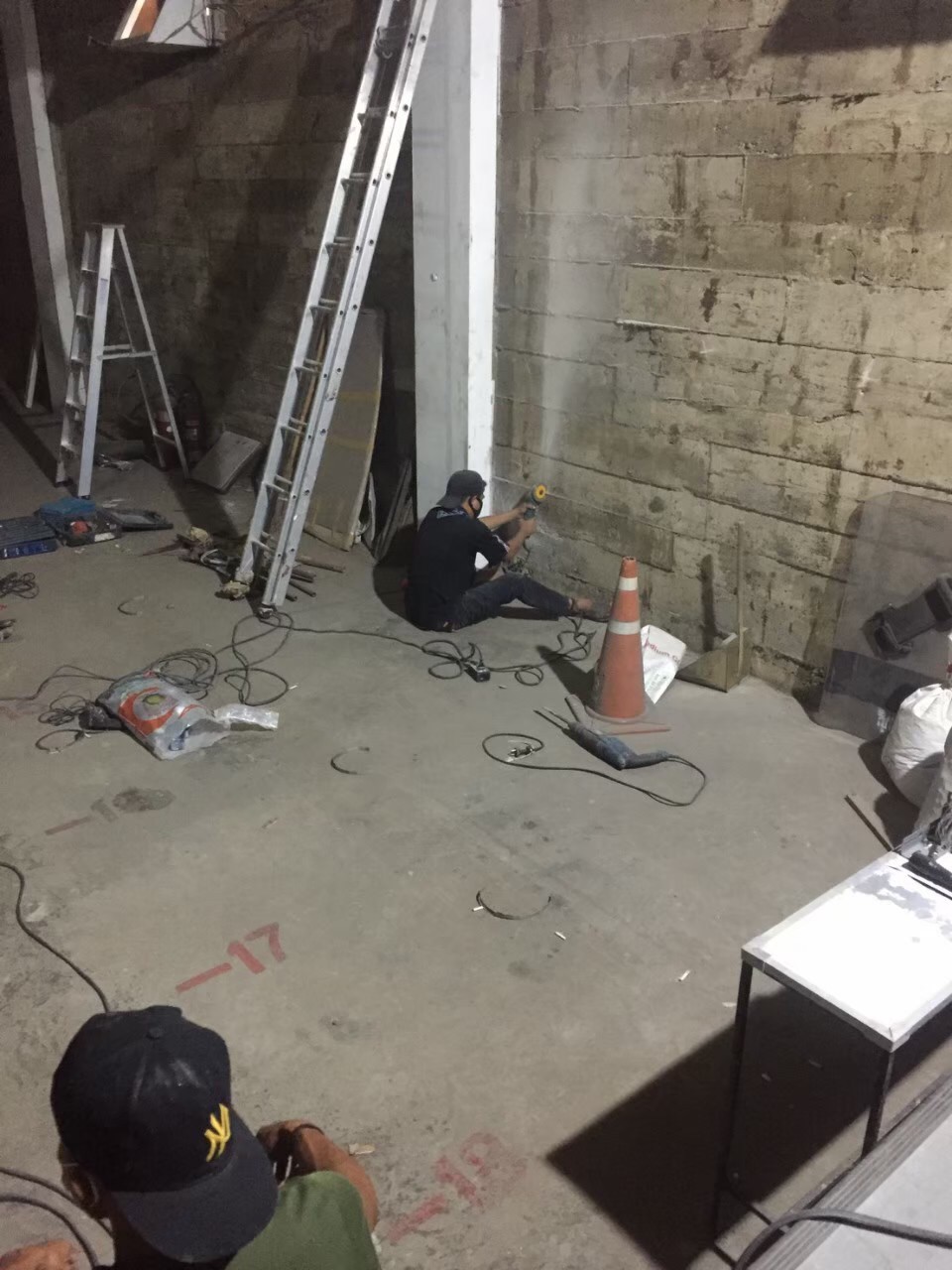 กองพิสูจน์หลักฐานกลาง สำนักงานตำรวจแห่งชาติ ปรับปรุงห้องทดสอบอาวุธปืน