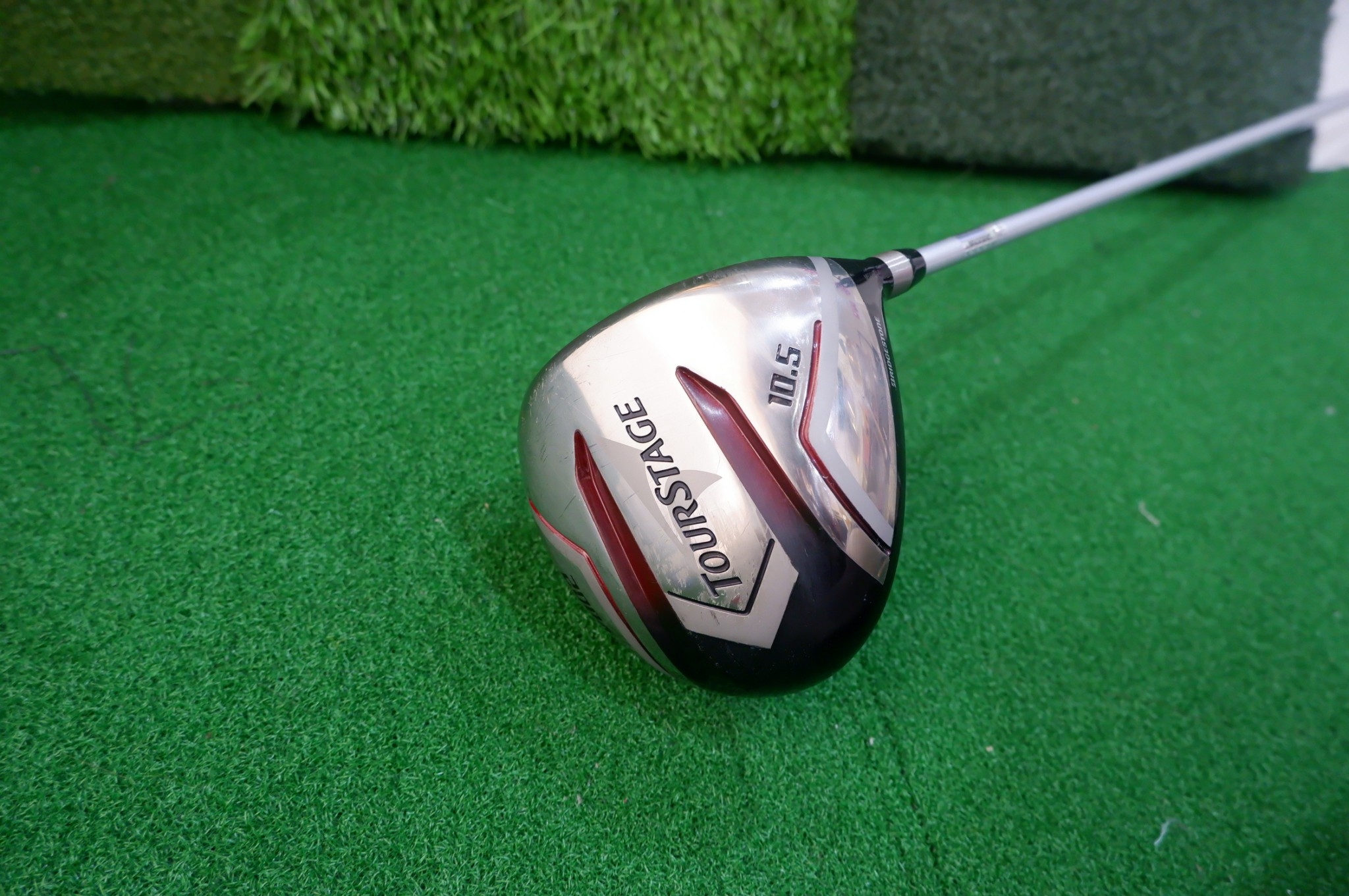 DRIVER BRIDGESTONE TOUR STAGE V002