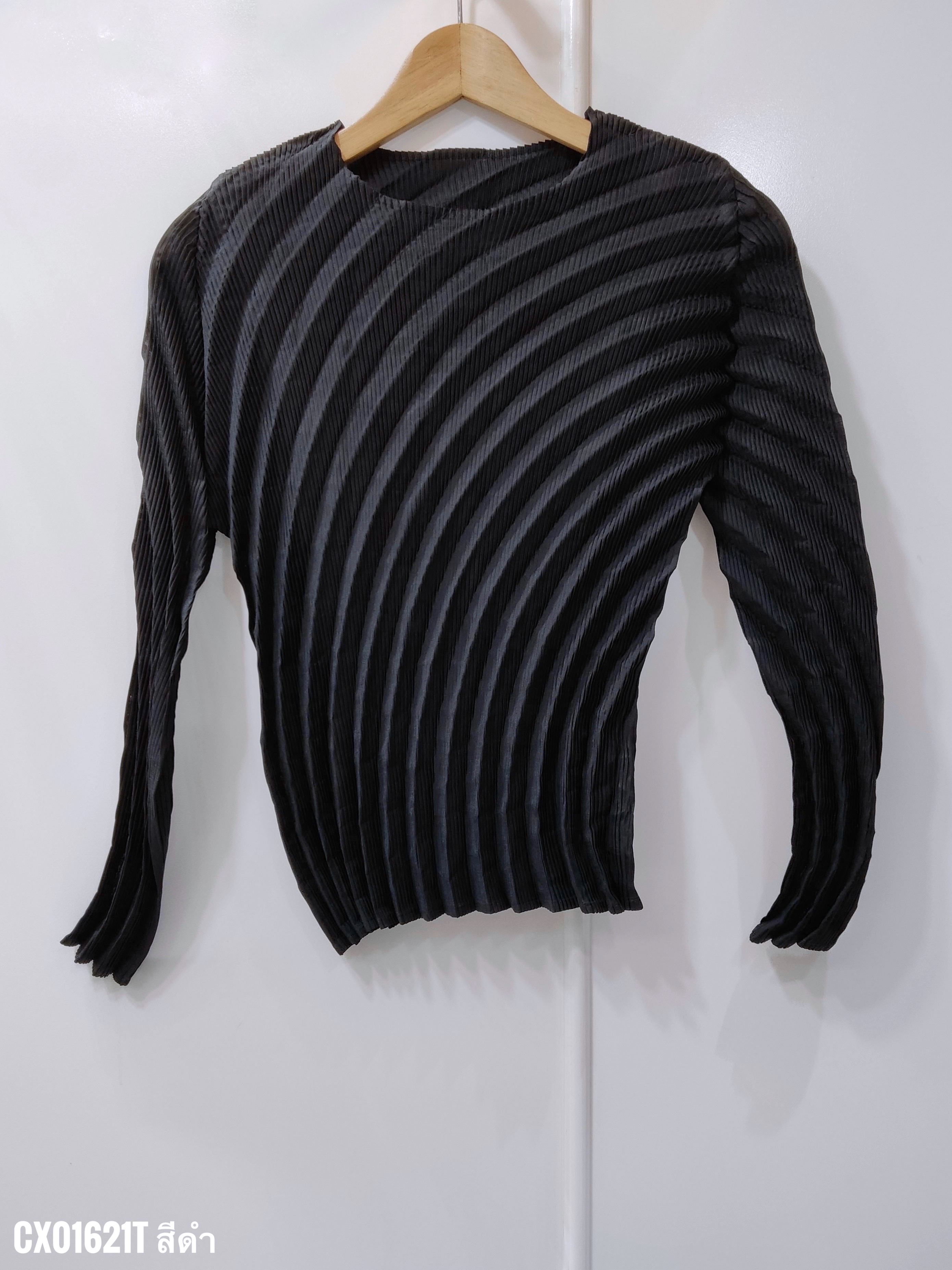 ปรับราคาลง20%!! 2MUAY รุ่น CX01621T เสื้ออัดพลีทคุณภาพ LONG SLEEVE CIRCLE PLEATED TOP 4 สี FREE SIZE