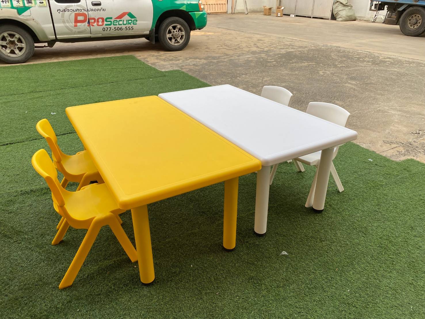 โต๊ะนักเรียน,โต๊ะเขียนหนังสือเด็ก,โต๊ะเรียน, โต๊ะสี่เหลี่ยมผืนผ้า พลาสติก ปรับระดับได้ ราคาโรงงาน พร้อมส่ง