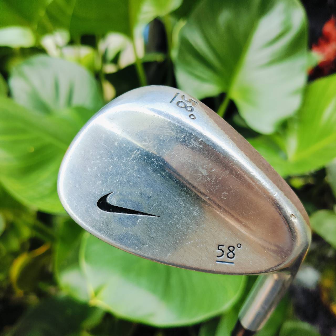 WEDGE NIKE องศา 58 ก้าน NIKE WEDGE FLEX ก้านเดิม กริพเดิม ชิพง่ายๆ องศาเปิด ระเบิดทรายดีมากค่ะ ไม้กอล์ฟพรีเมี่ยมมือสอง ของแท้ By NakaraLuxurious