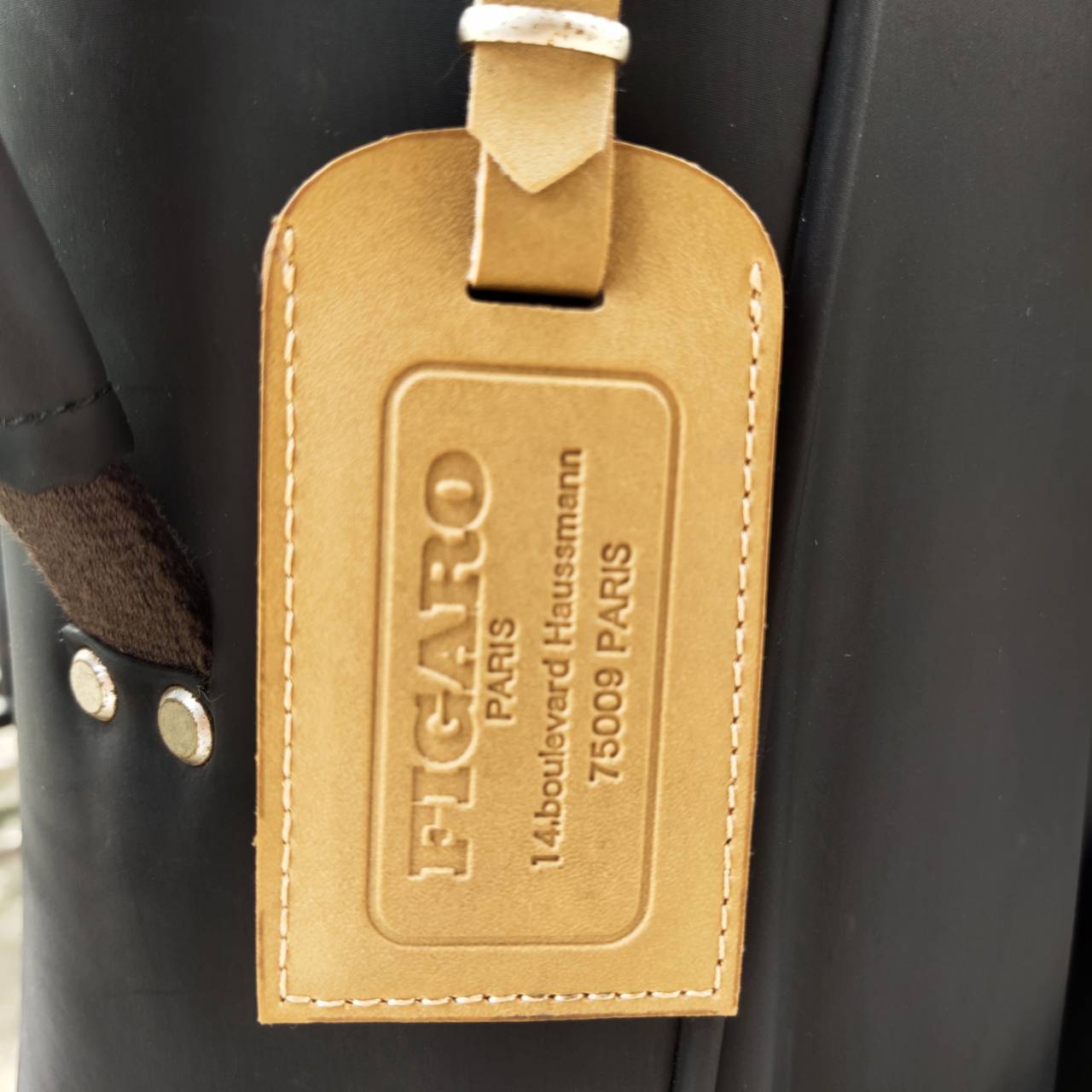 ถุงกอล์ฟ FIGARO PARIS แบรนด์เรียบหรู ดูแพงมากค่ะ สำหรับท่านที่ชอบลุคผู้ดี โดยเฉพาะ