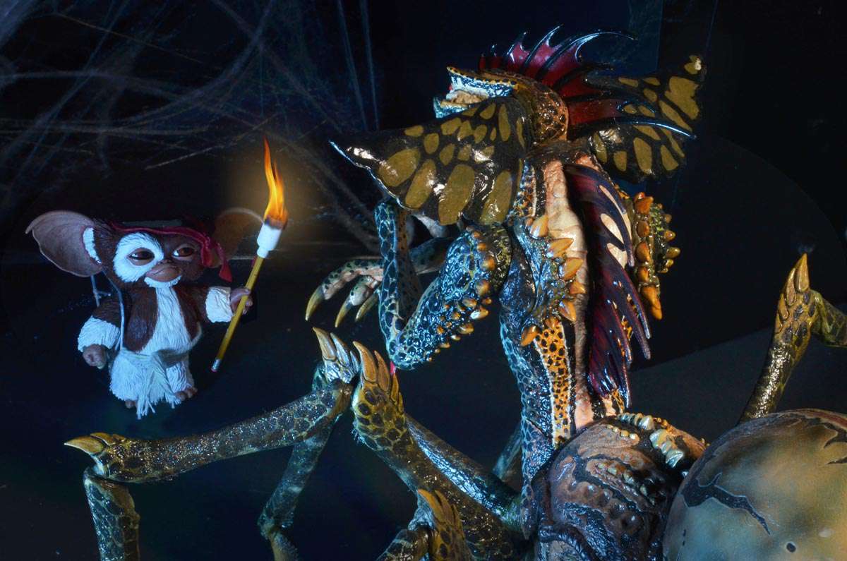 [สั่งจอง] Neca : Spider Gremlins Deluxe Boxset (สูง10นิ้ว)