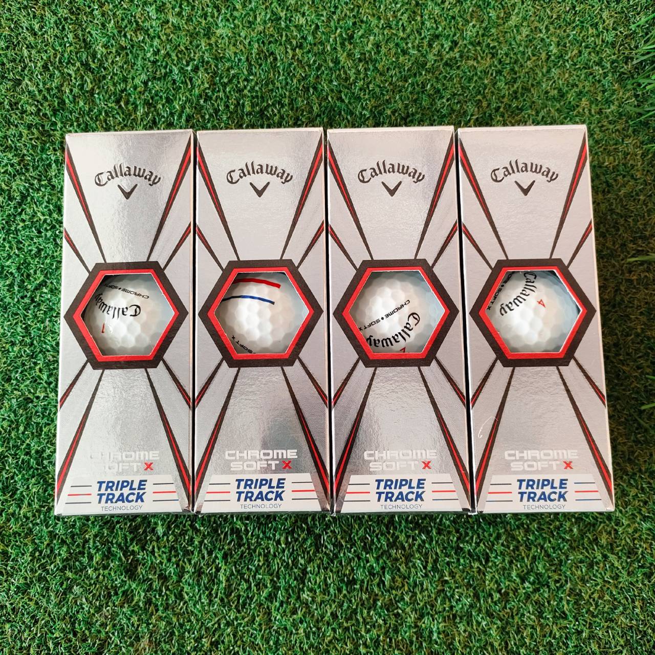 ลูกกอล์ฟ CALLAWAY CHROME SOFT X GOLF BALL มีเส้นเล็ง Triple Track รุ่นใหม่!! ลูกใหม่ 1 กล่องมี 12 ลูก