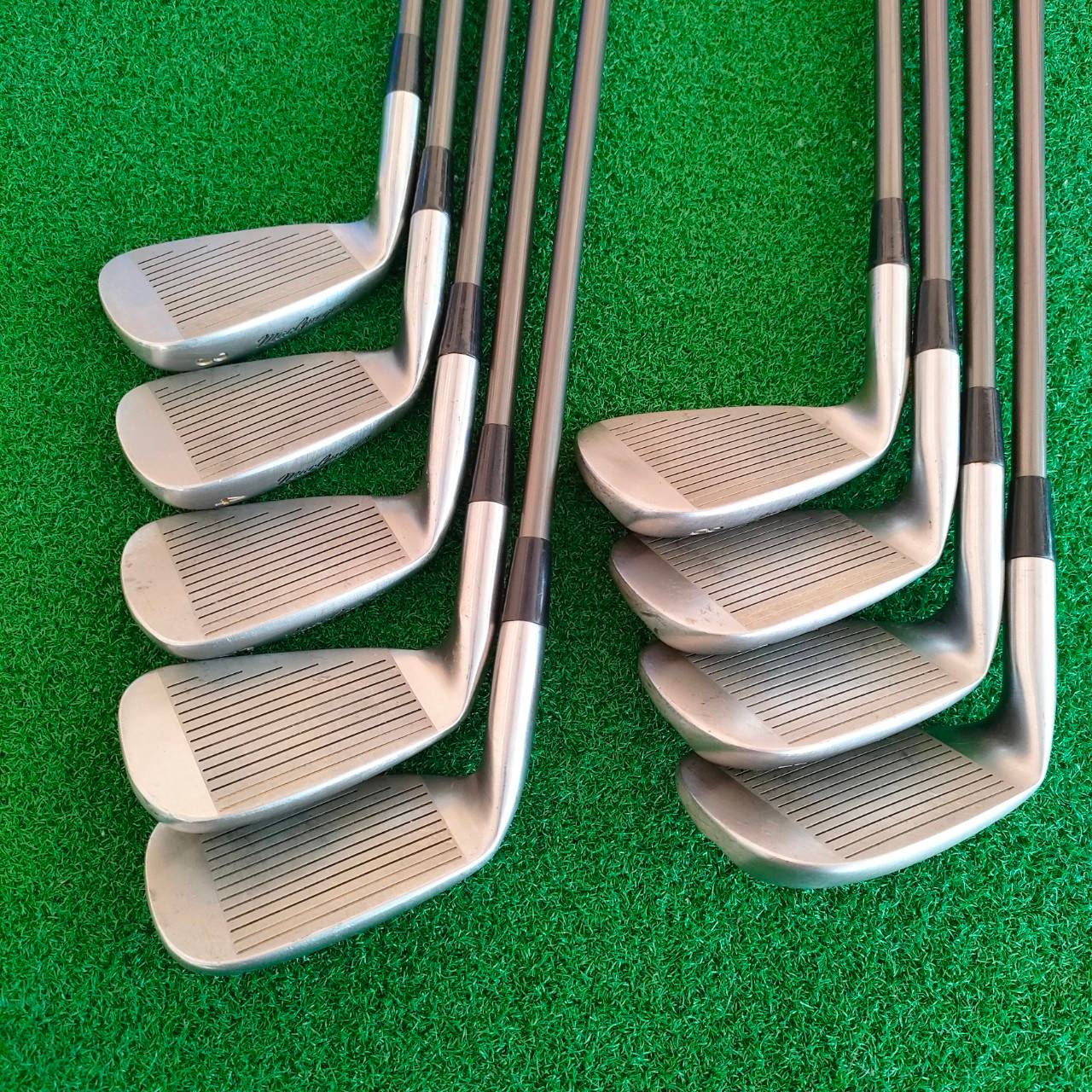 ชุดเหล็ก MACGRAGOR CG 1800 4-WAY BALANCE มีเหล็ก 3-9 PW SW ก้าน VELOCITIZED 450 ถ่วงบล๊านซ์ 4 ทิศ ตีง่ายมาก ตีตรงมากๆ น้ำหนักรวมเบามาก แต่น้ำหนัก สวิงเวทดีมาก