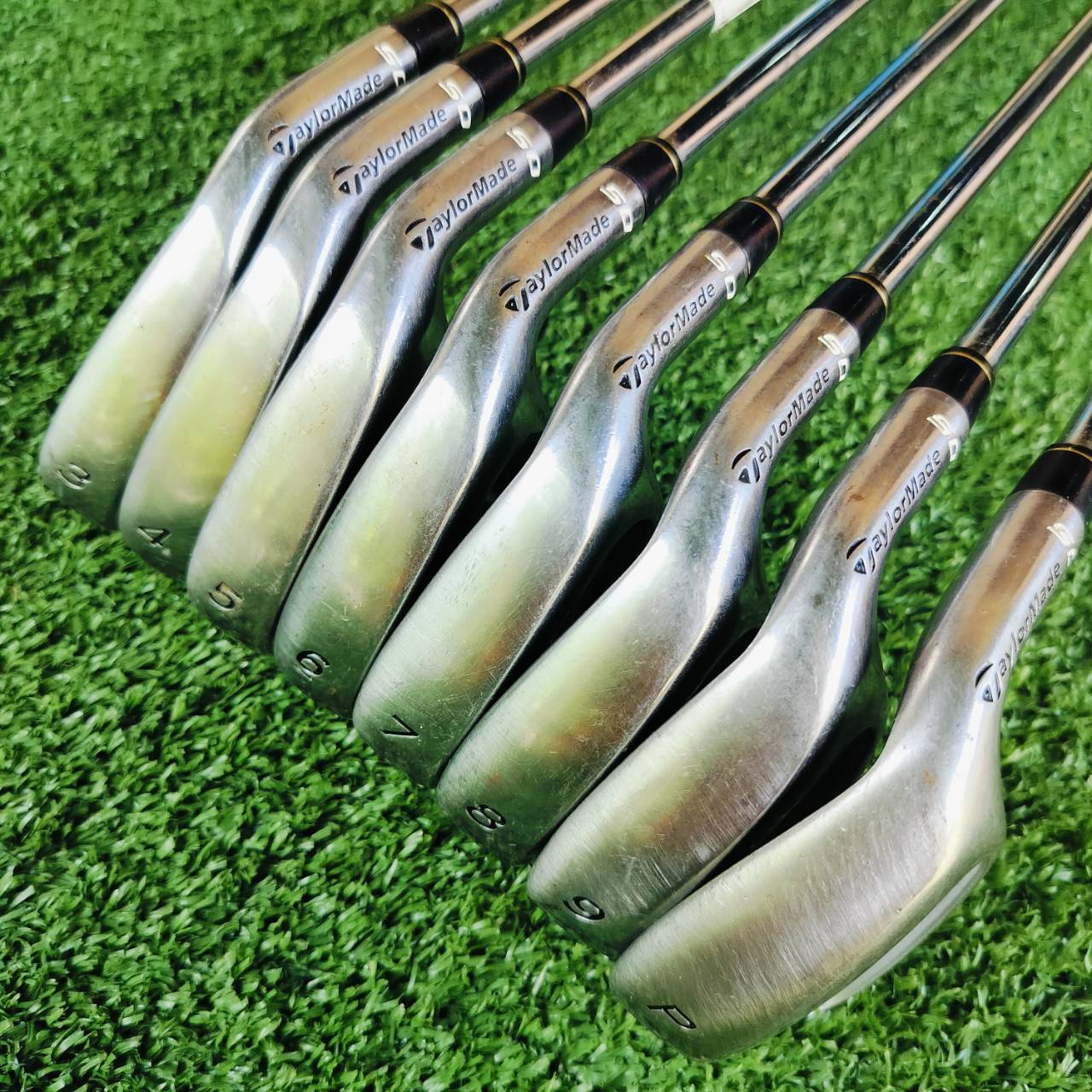 ชุดเหล็ก Taylormade RAC OS ใบใหญ่ ตีไกลกว่าปกติมาก เนื้องจากตุ้มน้ำหนัก ที่ซ่อนอยู่หลังของหน้าไม้ ช่วยให้เข้าแบอลหนักๆ เพิ่มระยะแบบสุดๆ ไม้กอล์ฟพรีเมี่ยมมือสอง ของแท้ By NakaraLuxurious