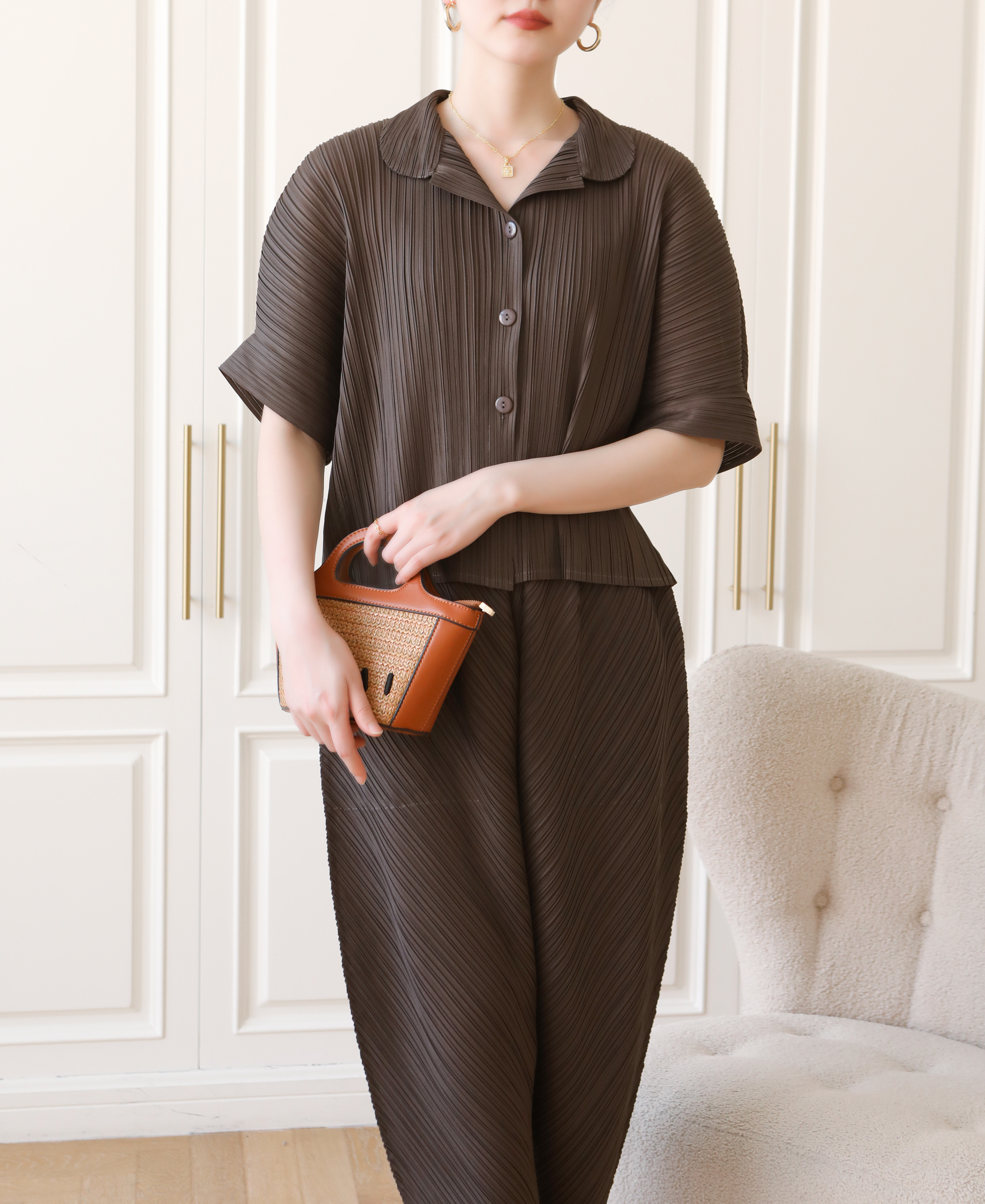 2MUAY รุ่น GJO3697 เสื้อผู้หญิง เสื้อพลีทคุณภาพ 12 สี FREE SIZE EVERYDAY COLLAR BUTTON FRONT PLEATED TOP