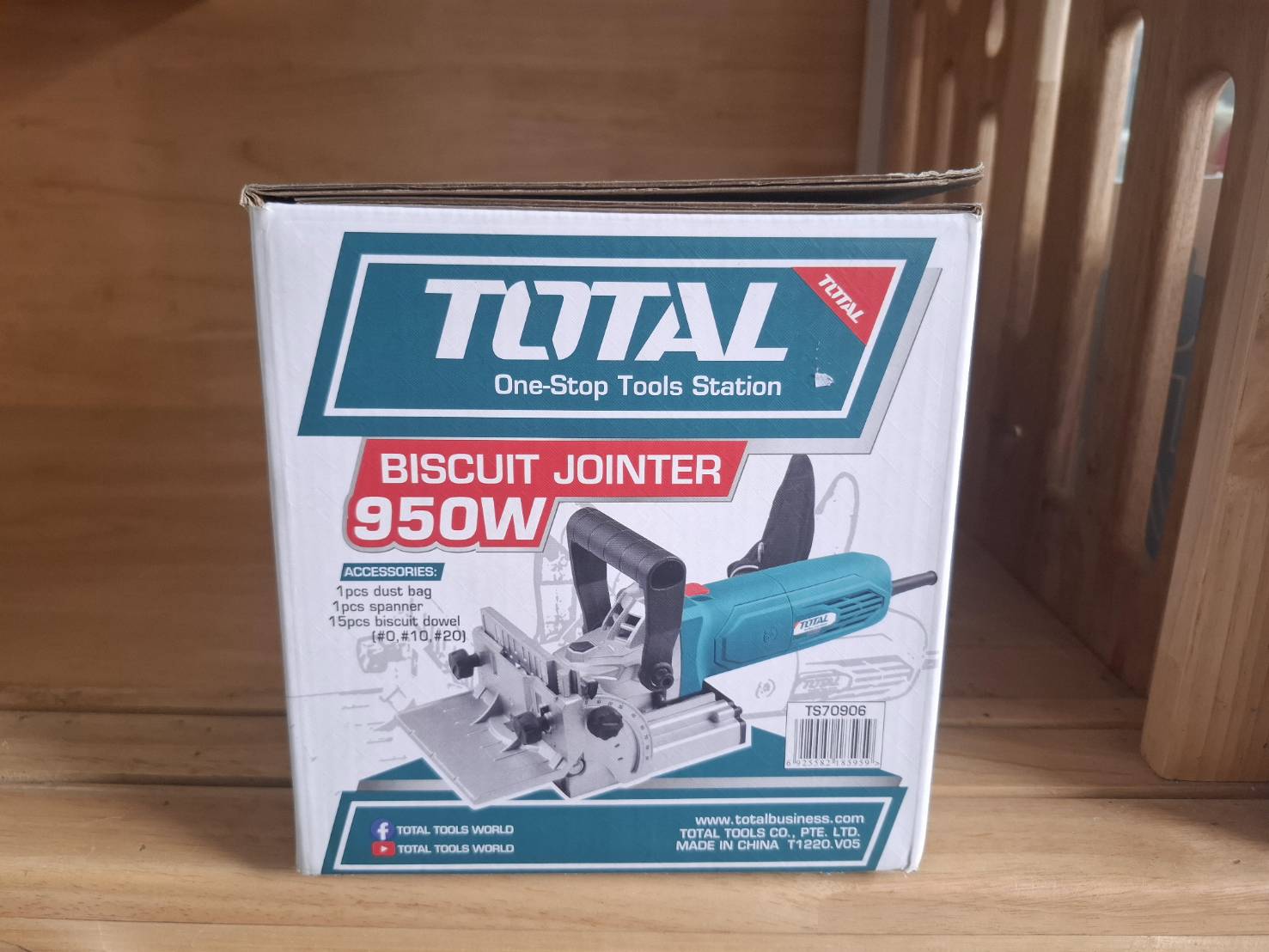 TOTAL เครื่องเจาะแผ่นบิสกิต Biscuit Jointer 950 วัตต์ รุ่น TS70906