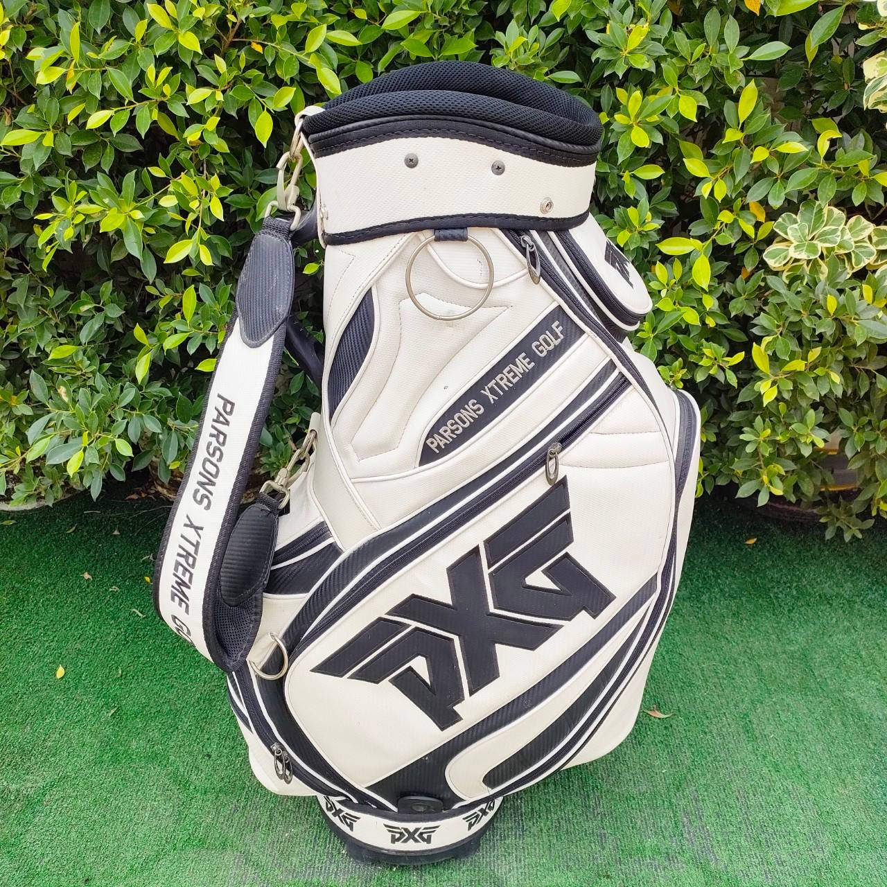 ถุงกอล์ฟ PXG มือสอง ของแท้ TOUR ใบใหญ่ ของใหม่แพงมากๆ!! เกือบสองหมื่น ของดี สภาพสมบูรณ์พร้อมใช้งาน!! ไม้กอล์ฟมือสอง ของแท้ BY NakaraLuxurious