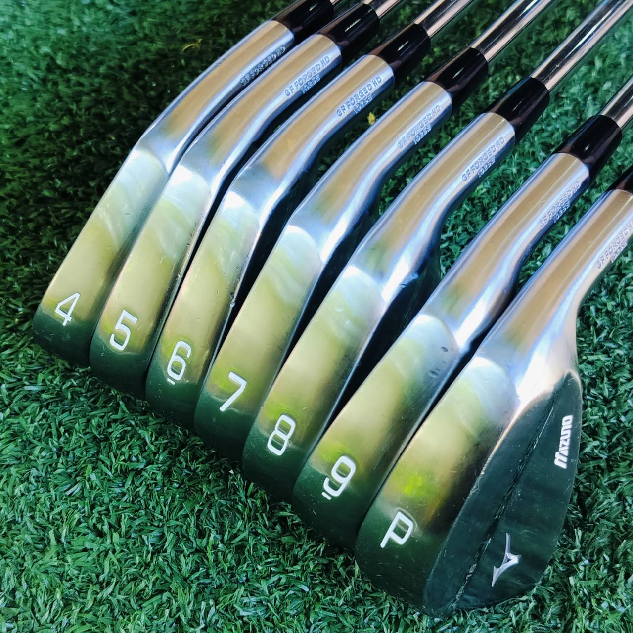 ชุดเหล็ก MIZUNO MP18 สวยนางฟ้า ออกแบบรูปทรงมาอย่างประณีต เฉียบคม สวยงามทุกมุมมอง สันใบด้านบนบาง “Grain Flow Forged HD” (High Density) ไม้กอล์ฟพรีเมี่ยมญี่ปุ่นมือสอง ของแท้ By NakaraLuxurious
