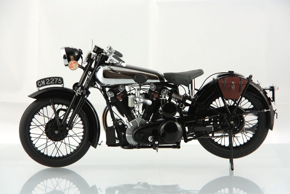[สั่งจอง] Minichamps 1/6 สเกล brough superior s100 1932-'t.e. lawrence' - สีดำ .