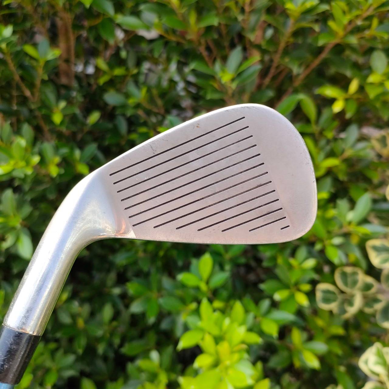 ไม้กอล์ฟเด็กพรีเมี่ยมครบชุด WILSON STAFF พร้อมถุงขาตั้ง ของแท้ เดิมๆ COVER ครบ เหล็ก 6 ยาว 34 นิ้ว สภาพสวยสมบูรณ์ น้องๆ สามารถออกรอบได้เลย ถุงกอล์ฟแบบมีขาตั้ง สายสะพายหลัง สามารถใช้แข่ง ของสมาคมได้ครับ