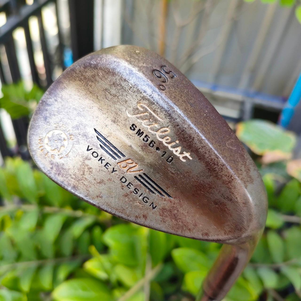 WEDGE TITLELIST VOKEY DESIGN องศา 56 เบาท์ 10 ก้าน DYNAMIC GOLD FLEX WEDGE หน้าตะไบ SPINMILLED โหดสุดๆ ร่องอย่างลึก คม เปลือยไม่เคลือบ รุ่นสนิม ไม้กอล์ฟพรีเมี่ยมมือสอง By NakaraLuxurious