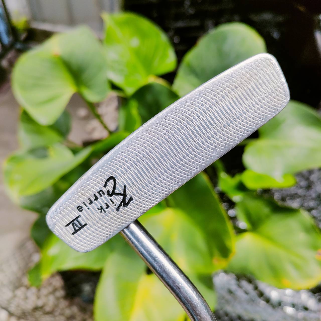 PUTTER Wilson Staff Kirk Currie IV ความยาว 34 นิ้ว STAFF ตัวนี้สุดพรีเมี่ยม ชดเชยความผิดพลาดสูงมากๆๆ พัตต์นิ่งมาก ตรง เล็งง่าย หน้า MILLED เกาะไลน์แบบสุดๆ ครบเครื่อง ไม้กอล์ฟพรีเมี่ยมมือสอง ของแท้ By NakaraLuxurious