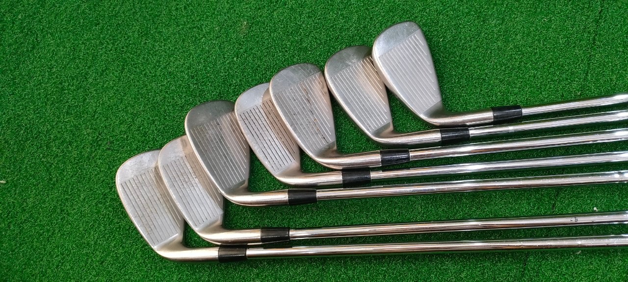IRON SET KING COBRA 2300 I/M