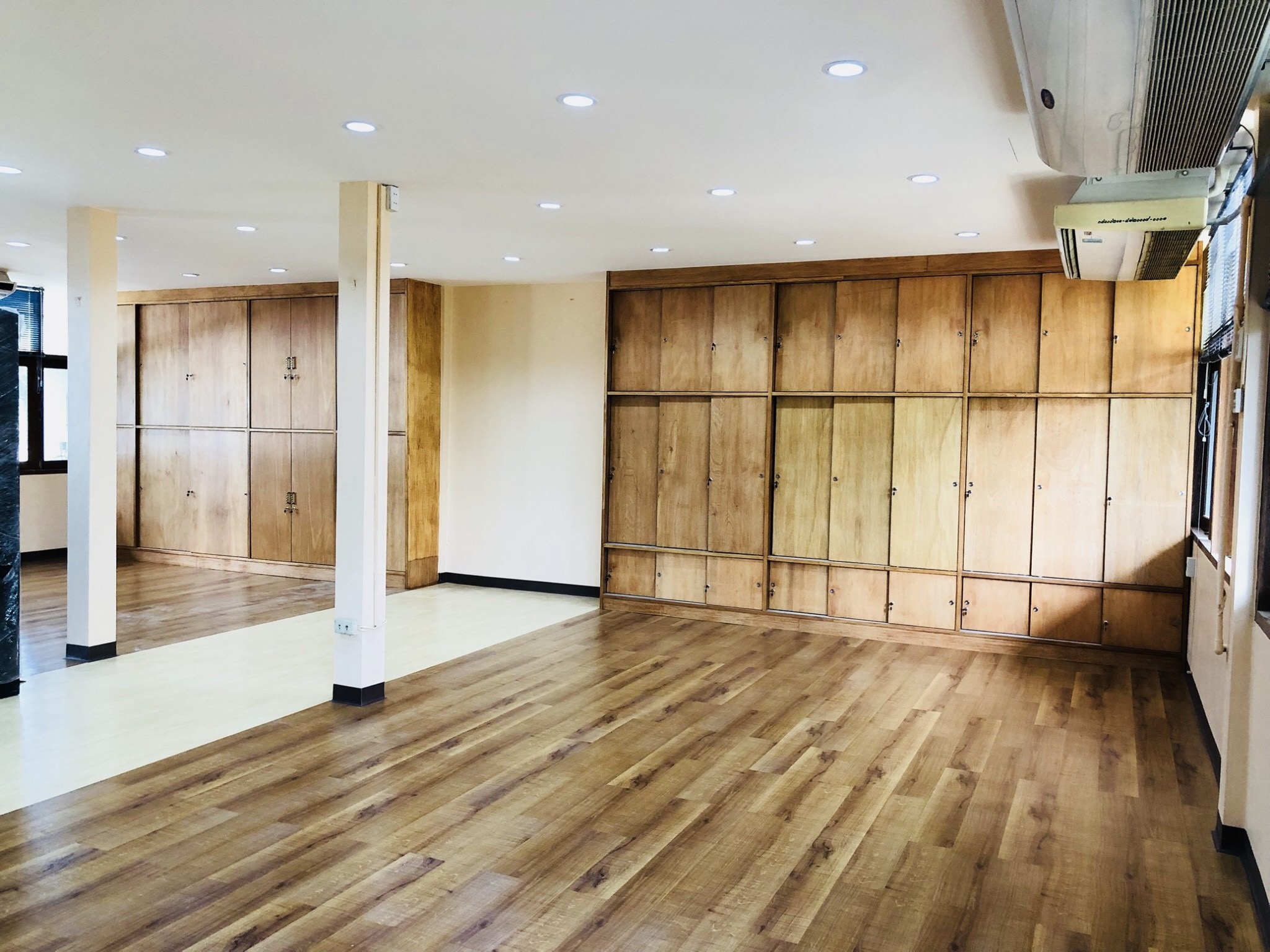 งานปรับปรุง กองทัพเรือ หน่วยโยธาทหารเรือ (กพ.ชย.ทร.).