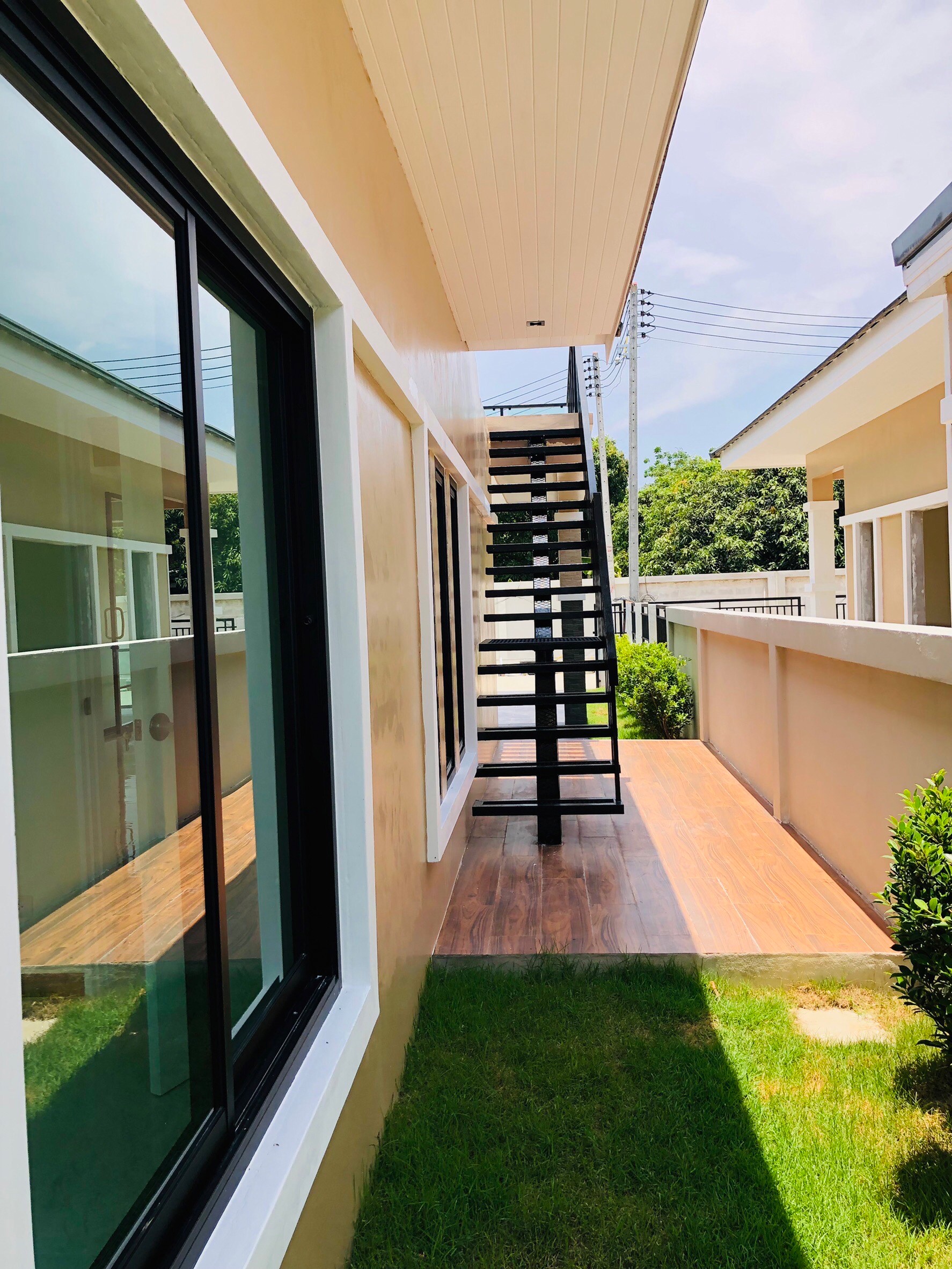 หมู่บ้านศุภกร 1