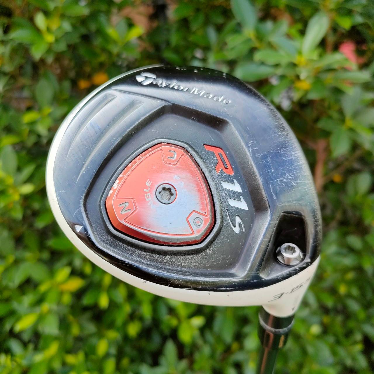 FW3 TAYLORMADE R11S องศา 15.5 ก้าน ELASTER D4200 FLEX SR รุ่น S ตีดี ตีไกลมากๆ เสียงเพราะสุดๆ
