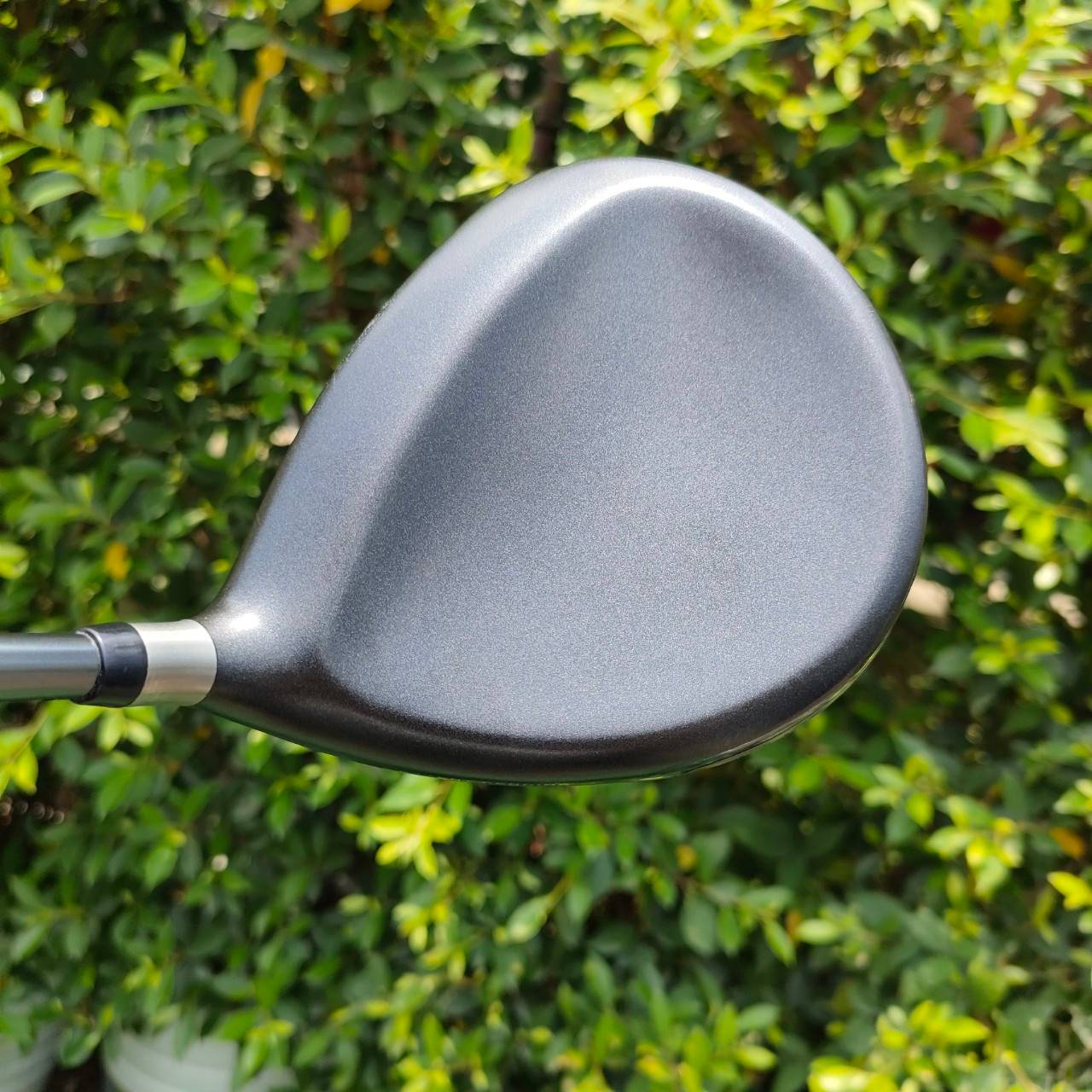 DRIVER CLEVELAND HIBORE องศา 9.5 ก้าน FUJIKURA FITON M GOLD FLEX R ตีดีมากๆรูปทรงพิเศษกดให้ CG ต่ำ และอัตรสปินที่ดีมากๆครับ