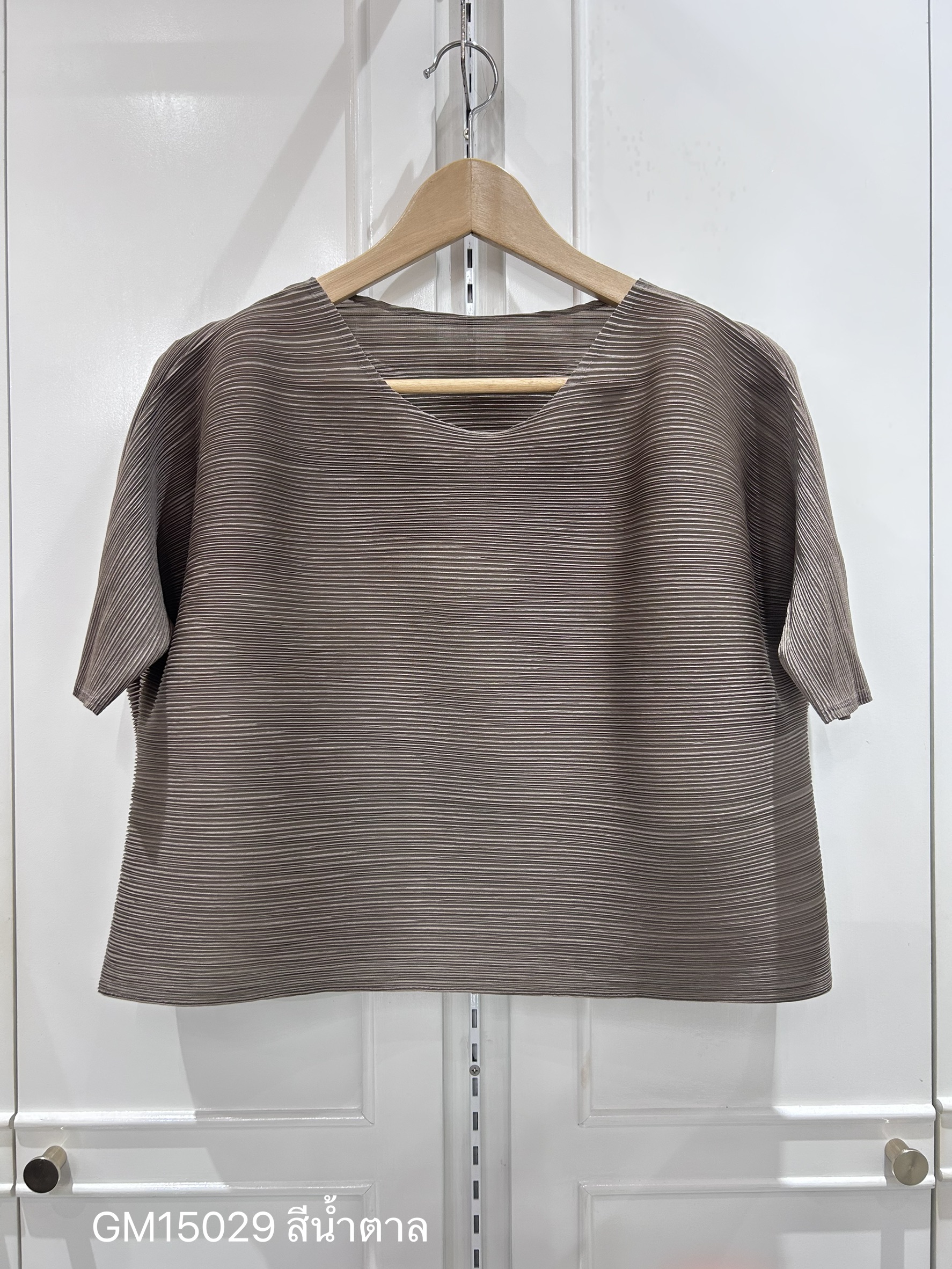 อกถึง48 2MUAY GM15029 เสื้ออัดพลีท SHORT SLEEVE PLEATED TOP 28 สี FREE SIZE