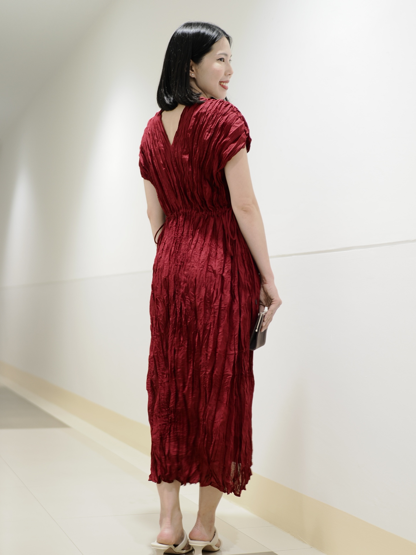 ปรับราคาลง20%!! 2MUAY รุ่น GJO3558 เดรสพลีทคุณภาพ V NECK WAIST TIE PLEATED DRESS 6 สี FREE SIZE