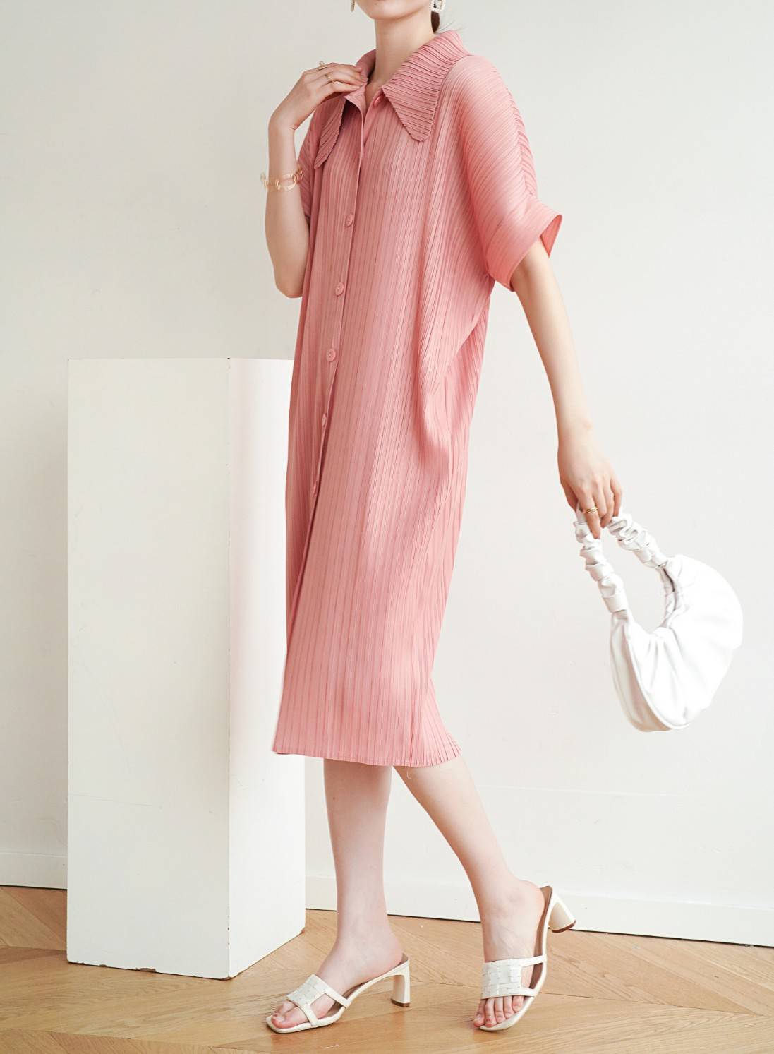 2MUAY รุ่น GJO2087 COLLAR BUTTON FRONT PLEAT DRESS เดรสอัดพลีทงานคุณภาพ 9สี FREE SIZE