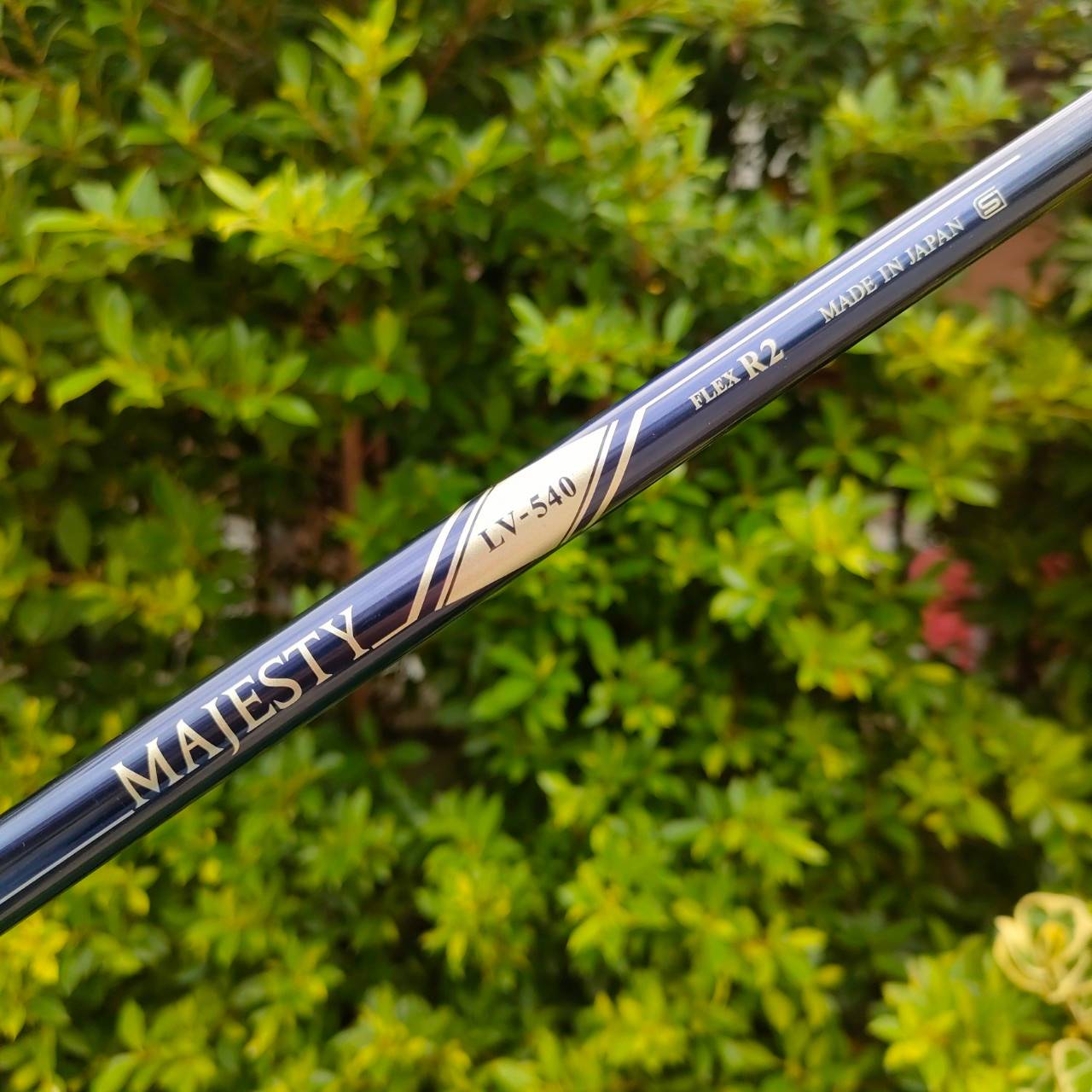 DRIVER MAJESTY ROYAL องศา 10.5 ก้าน MAJESTY LV-540 FLEX R2 เป็นรุ่นใหม่ล่าสุดปี 2022* ของจริงสวยหรูหราระดับเทพ ตระกูล MAJESTY เป็นรุ่นที่สูงสุดของแบรนด์ Maruman ไม้กอล์ฟมือสอง ของแท้ BY NakaraLuxurious