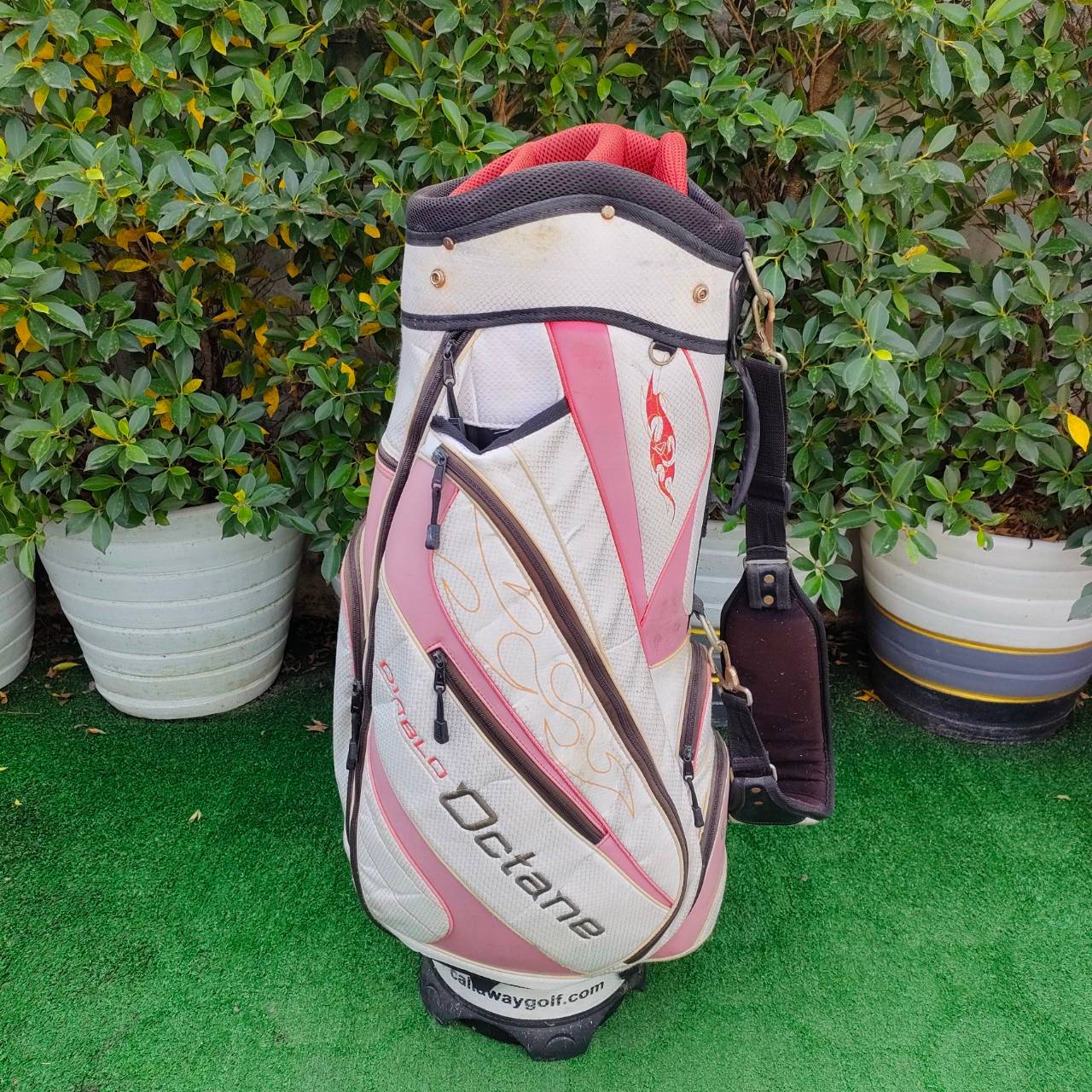 ถุงกอล์ฟ CALLAWAY แท้ DIABLO OCTANE มือสอง ใช้งานได้ปกติ สีเริ่มซีดครับ