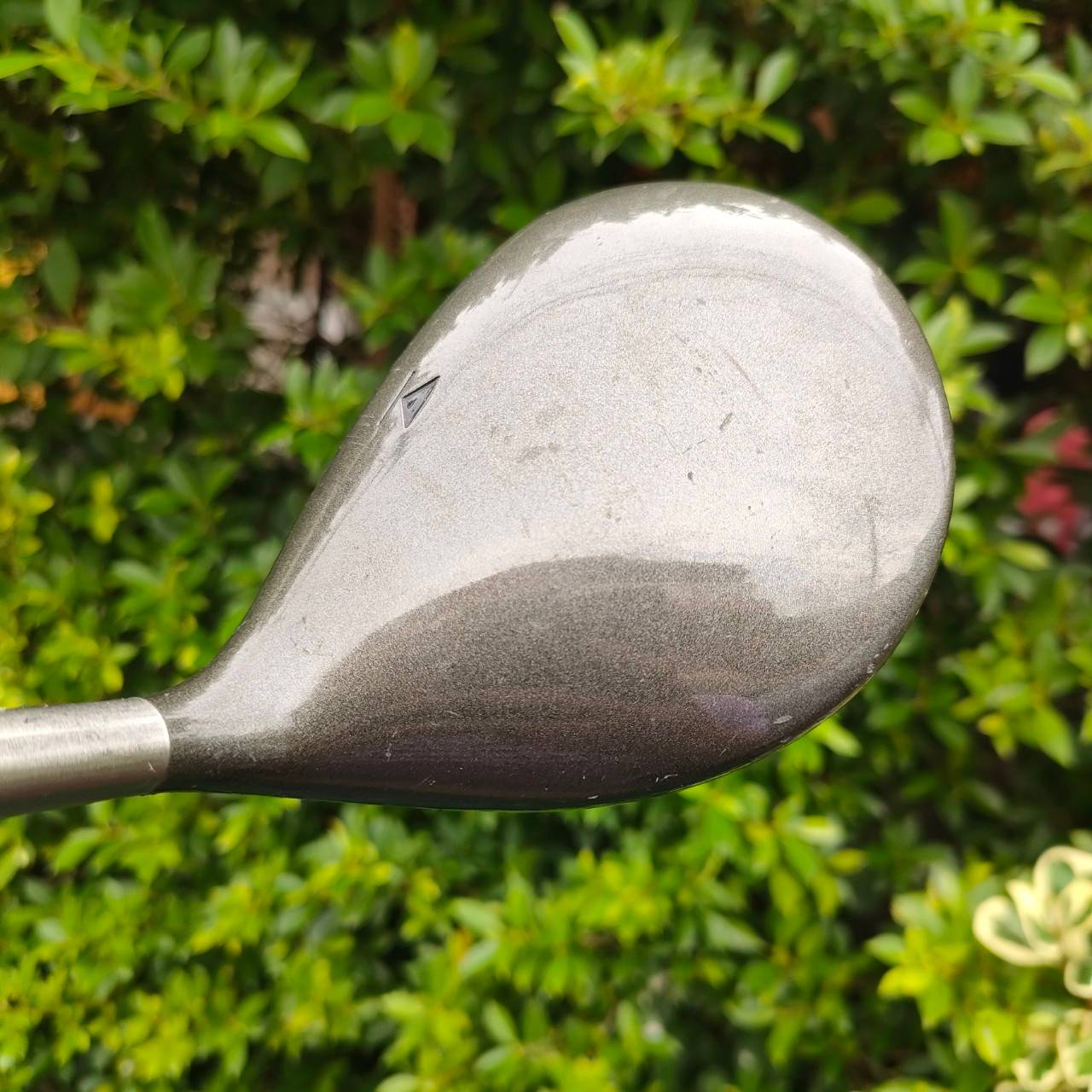 DRIVER TITLEIST TITANIUM 975D องศา 10.5 ก้าน EI-70 FLEX S รุ่นนี้เป็นก้านแบบเจาะทะลุ ตีได้ฟีลลิ่งมาก!! ไม้กอล์ฟมือสอง ของแท้ BY NakaraLuxurious