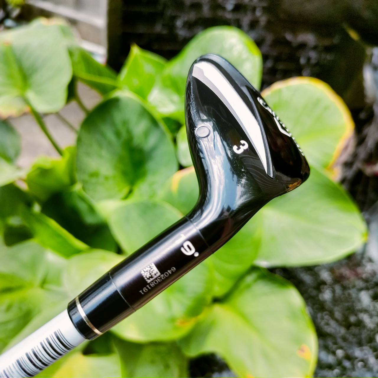 UT3 Callaway X-HOT องศา 19 ก้าน NS PRO 950 FLEX R เป็นก้านเหล็กเบาเดิมๆ มีสติ๊กเกอร์ ของ Callaway ติดอยู่ครบ สภาพสวยมาก ไม้กอล์ฟพรีเมี่ยมมือสอง ของแท้ By NakaraLuxurious