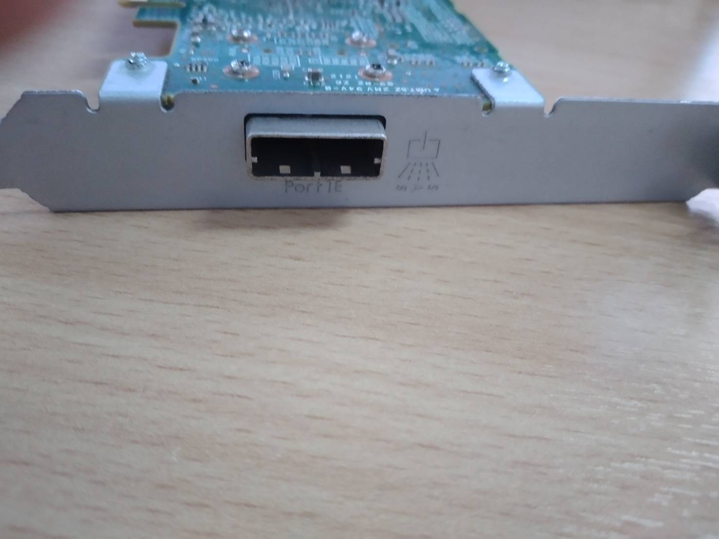 HP P212 PCI-e SAS RAID Controller 013218-001 462594-001 462828-B21 256M