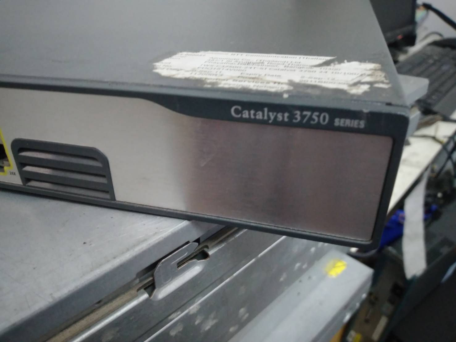 Cisco WS-C3750G-24T-S 3750 24 10/100/1000T