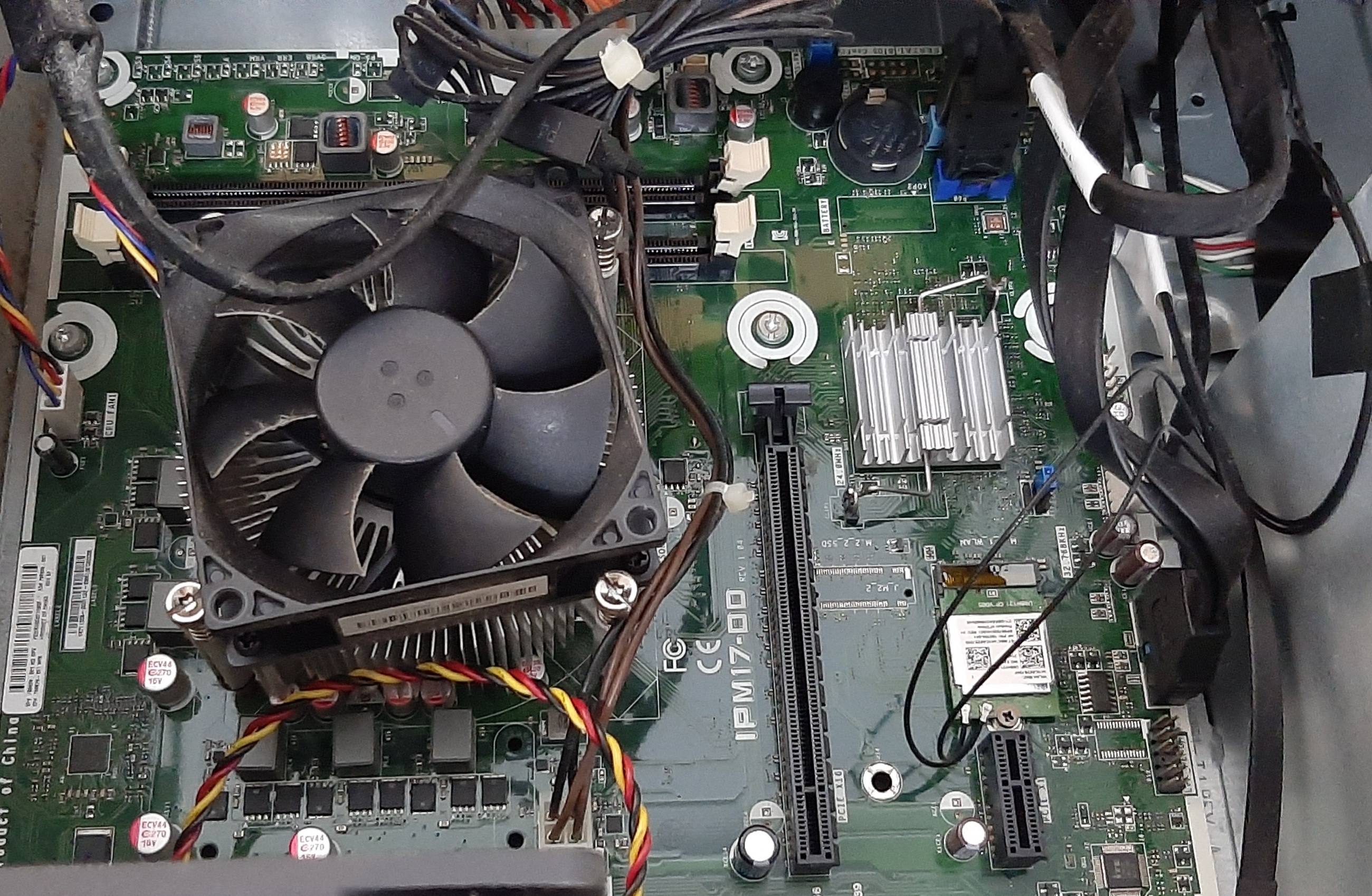 พีซีมือสอง ประกันร้าน 1 เดือน HP Pavilion Desktop 550-177L (i3-6100 Ram8GB SSD120GB)