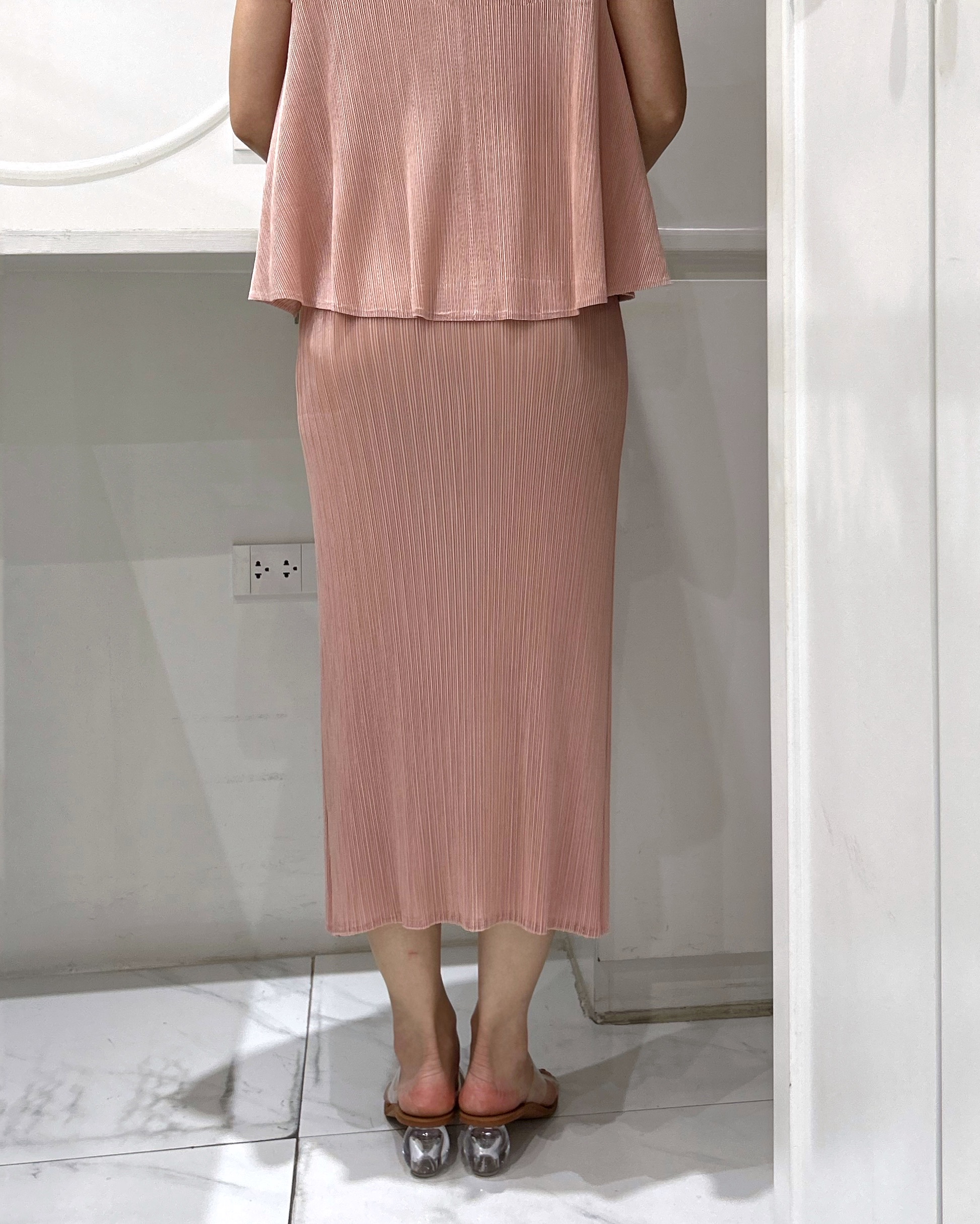 2MUAY รุ่น GJO11524 กระโปรงอัดพลีท STRAIGHT PLEATED MIDI SKIRT 10 สี FREE SIZE