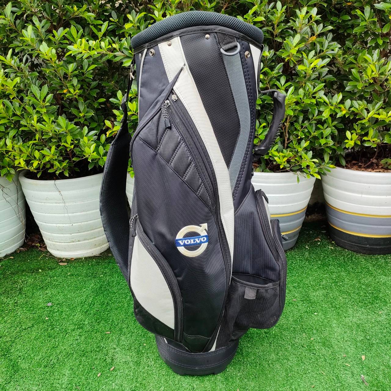 ถุงกอล์ฟ VOLVO มือสอง ถุงสวย สภาพดี ครับ