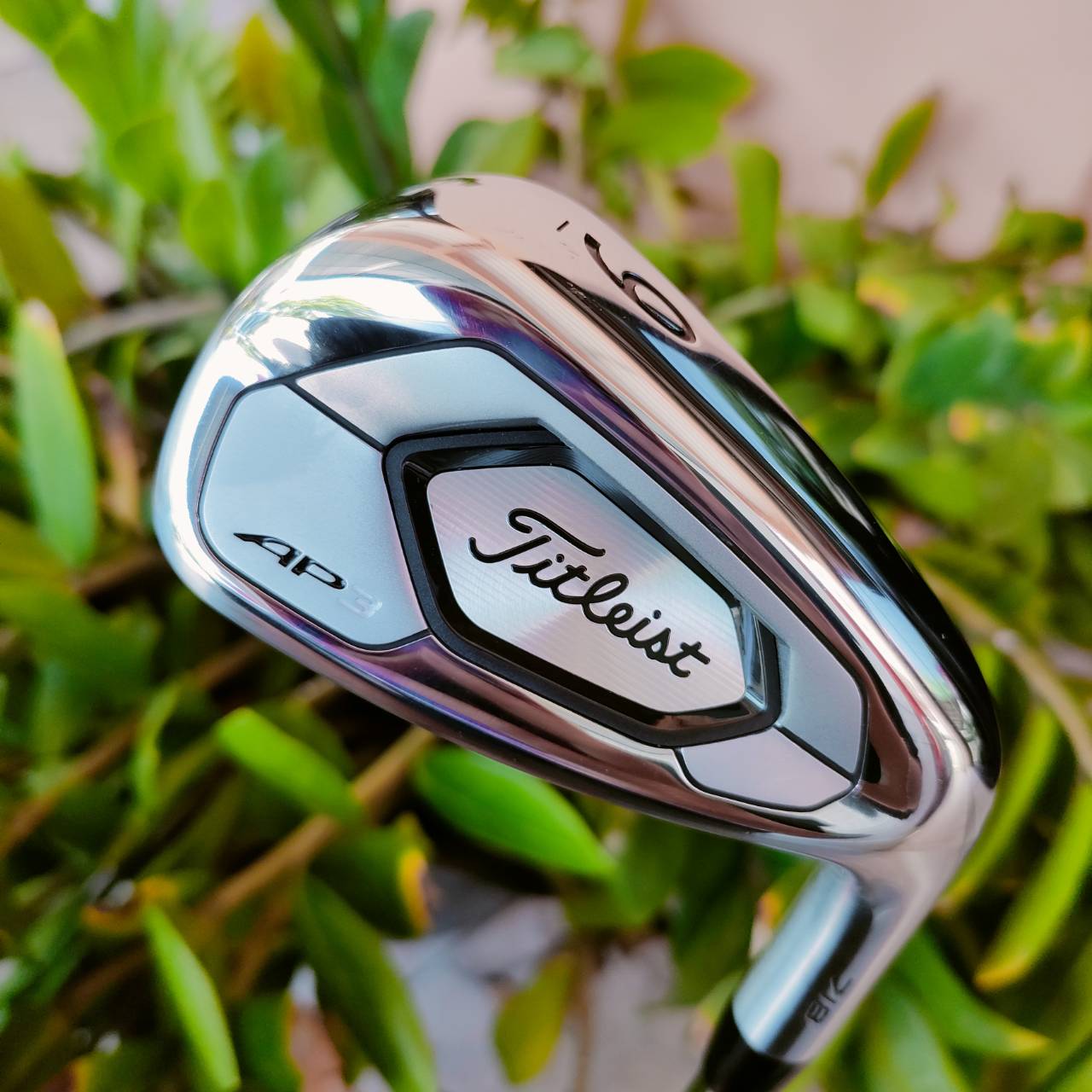 ชุดเหล็ก Titleist AP3 718 จากการพัฒนาชุดเหล็ก AP1 และ AP2 มาผสมผสานเข้าด้วยกัน เพื่อสร้างเหล็กที่ตีไกลที่สุด สร้างความเร็วได้สูงสุดเท่าที่ Titleist เคยมีมา ไม้กอล์ฟพรีเมี่ยมมือสอง ของแท้ By NakaraLuxurious