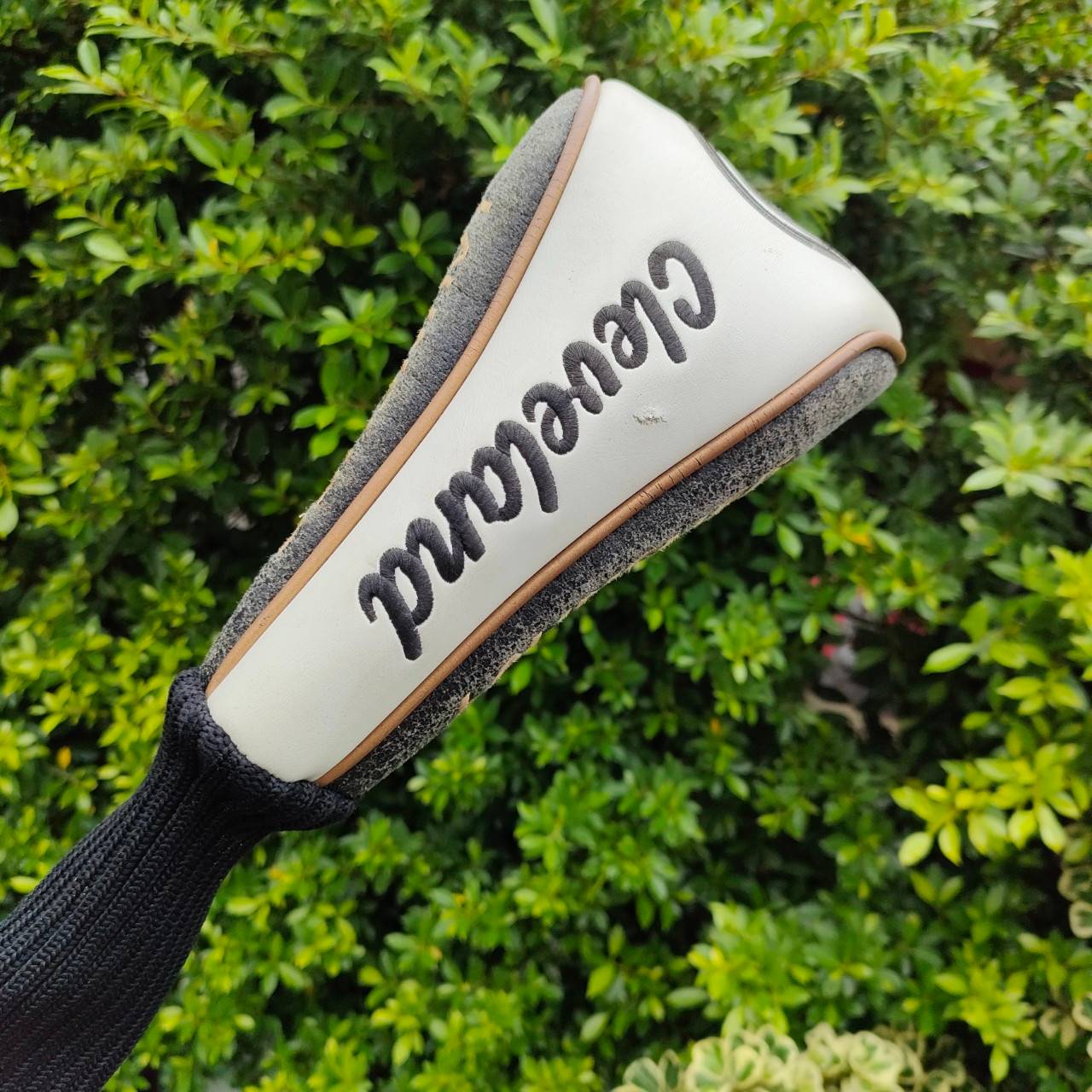 DRIVER CLEVELAND Ti460 องศา 9.5 ก้าน UST MAMIYA PROFORCE V2 FLEX R วัสดุเบต้าไทเทเนี่ยมแท้ หน้าเด้ง 460CC หน้ากว้างมาก!! ไม้กอล์ฟมือสอง ของแท้ BY NakaraLuxurious