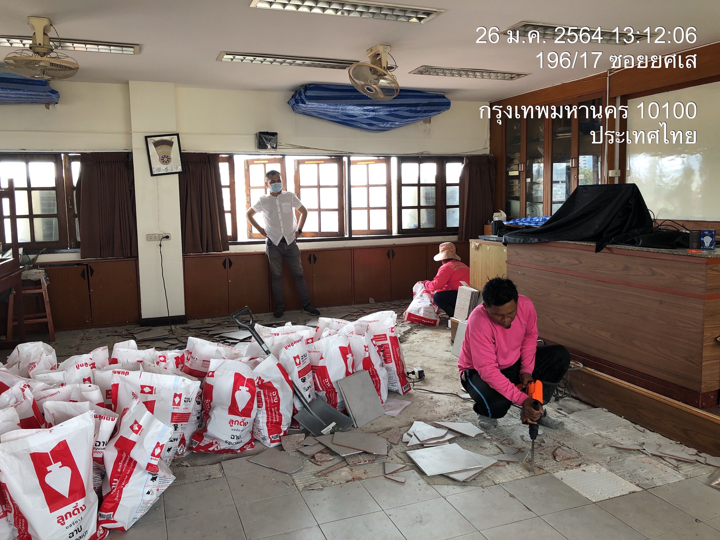 โรงเรียนเทพศิรินทร์ งานปรับปรุงห้องวิทยาศาสตร์