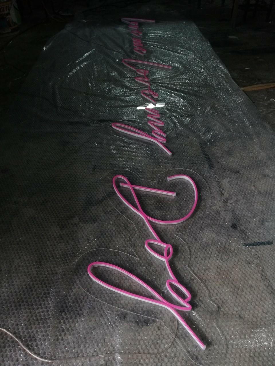 ป้ายไฟนีออนLED