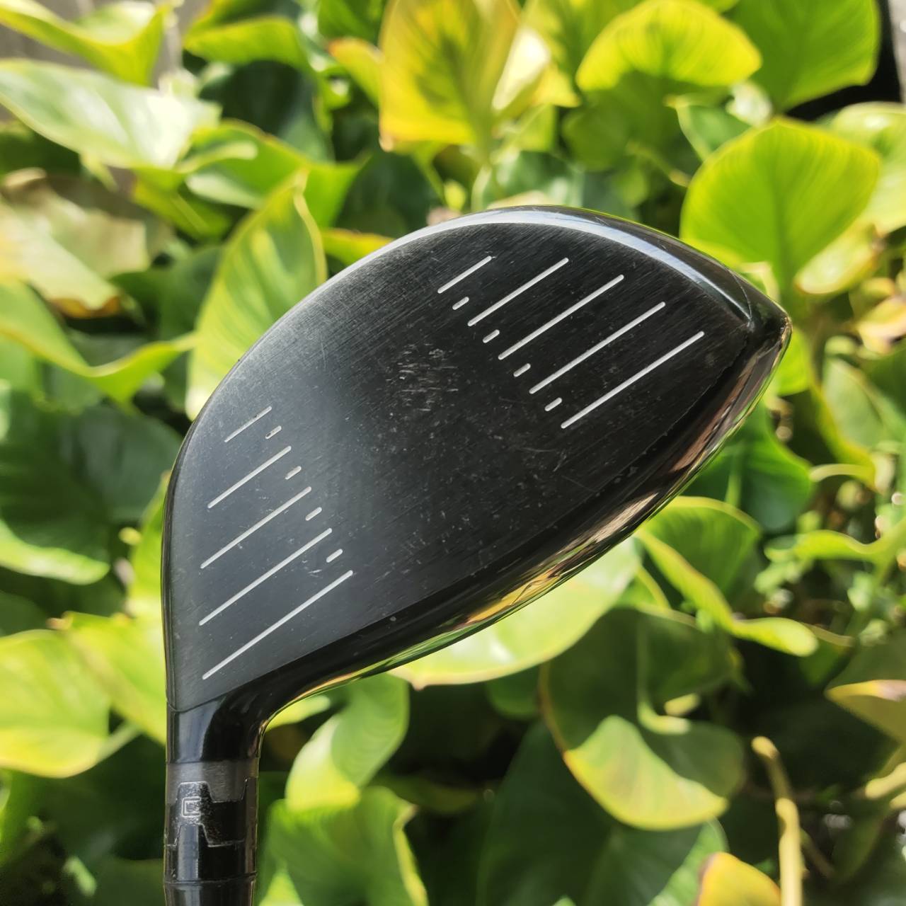 Driver Titleist 910 D2 เทคโนโลยี SureFit Tour Hosel ปรับ Loft และ Lie ได้ละเอียด