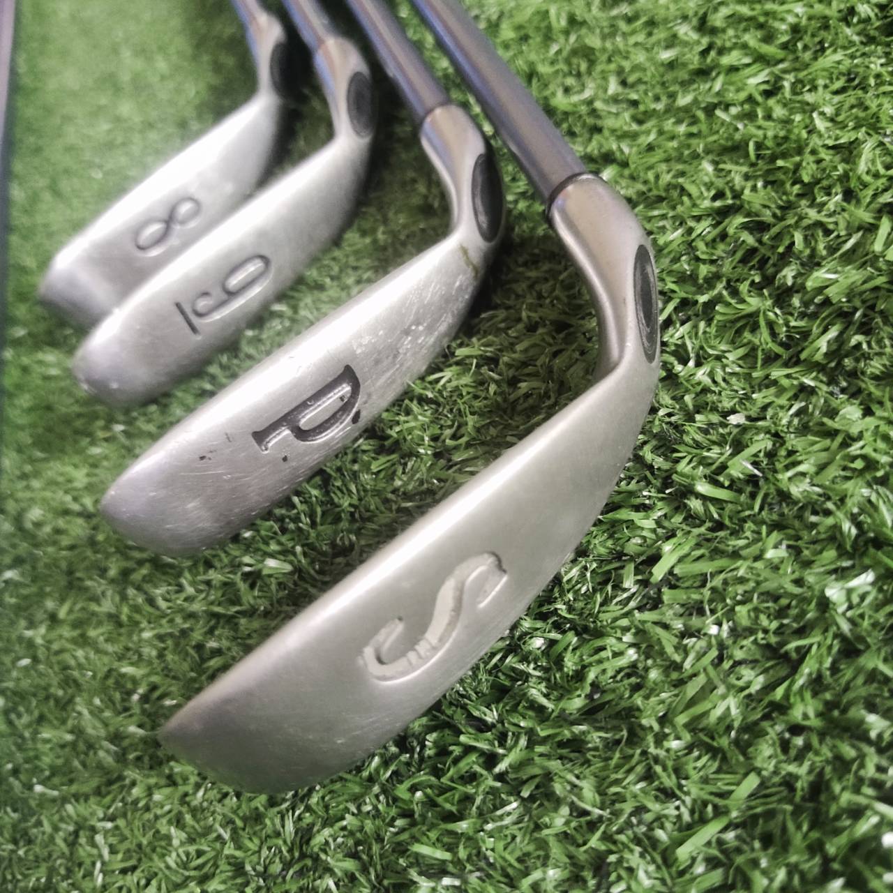 ชุดเหล็ก Callaway S2H2 ดีไซน์ Short Straight Hollow Hosel ช่วยถ่ายโอนพลังตรงไปที่หน้าไม้