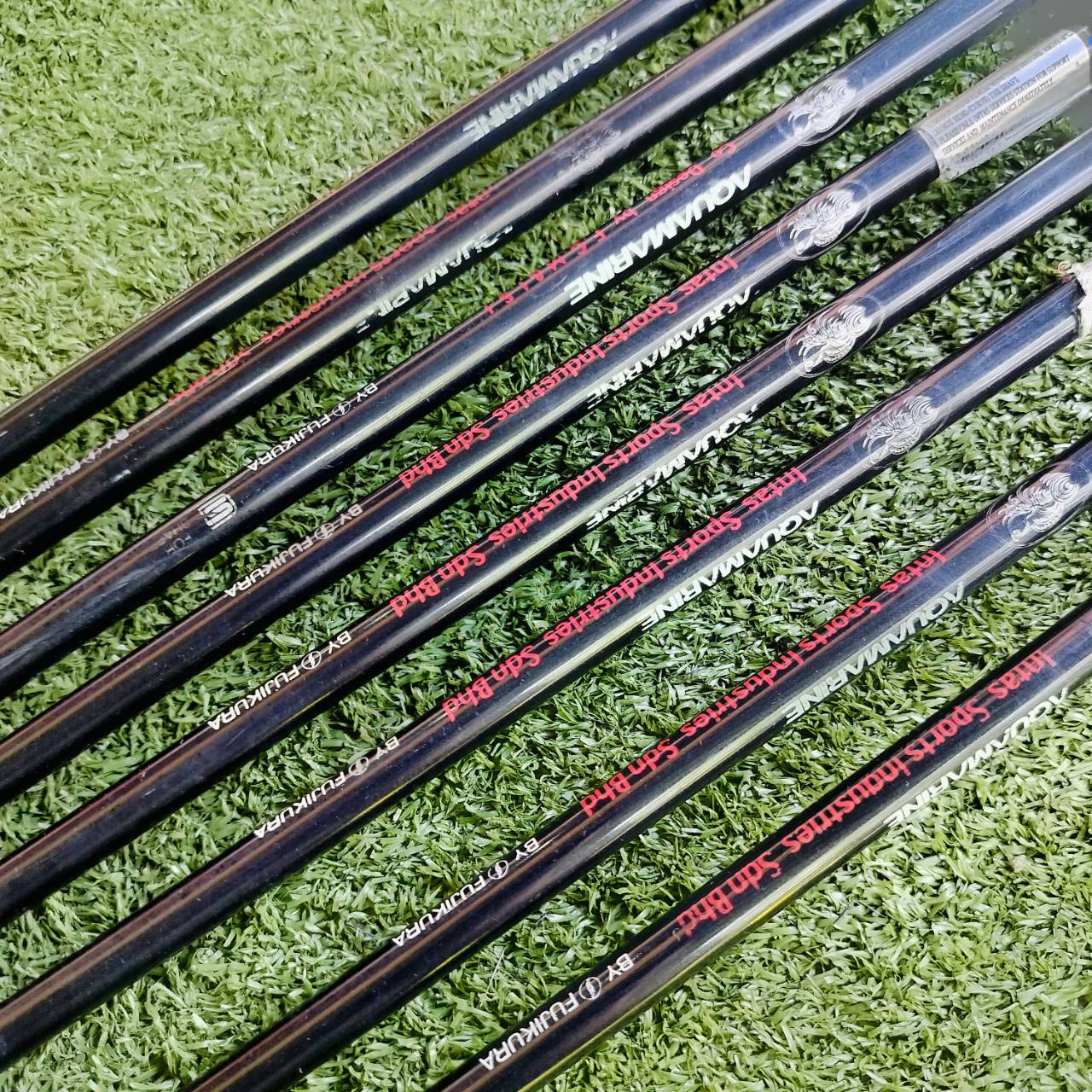 ชุดเหล็ก AQUAMARINE SPADE ก้านผลิตโดย FUJIKURA FLEX R ก้านเบาตีสบาย คุณภาพดี ตีง่าย ใบไม่ใหญ่ แต่มี CAVITY ชดเชยสูง ไม้กอล์ฟพรีเมี่ยมมือสอง ของแท้ By NakaraLuxurious
