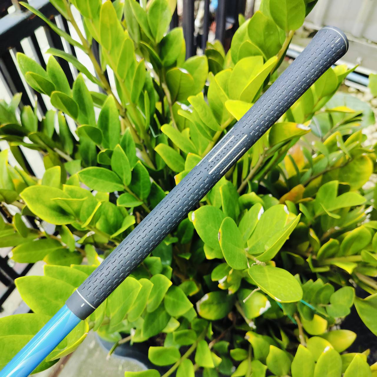 ชุดเหล็ก PING i20 ( หน้าตะไบ ) มีเหล็ก 5 6 7 8 9 PW ก้าน PING CFS J50 FLEX R เป็นชุดเหล็กที่มีหน้า MILLED ให้สปินได้สูงสุด ตกหยุดๆ ถอยๆ ได้ในทุกเหล็ก โดยเฉพาะเหล็ก 5 ถอยแน่นอนเพราะระยะยาว สปินจัด ไม้กอล์ฟมือสอง ของแท้ By NakaraLuxurious