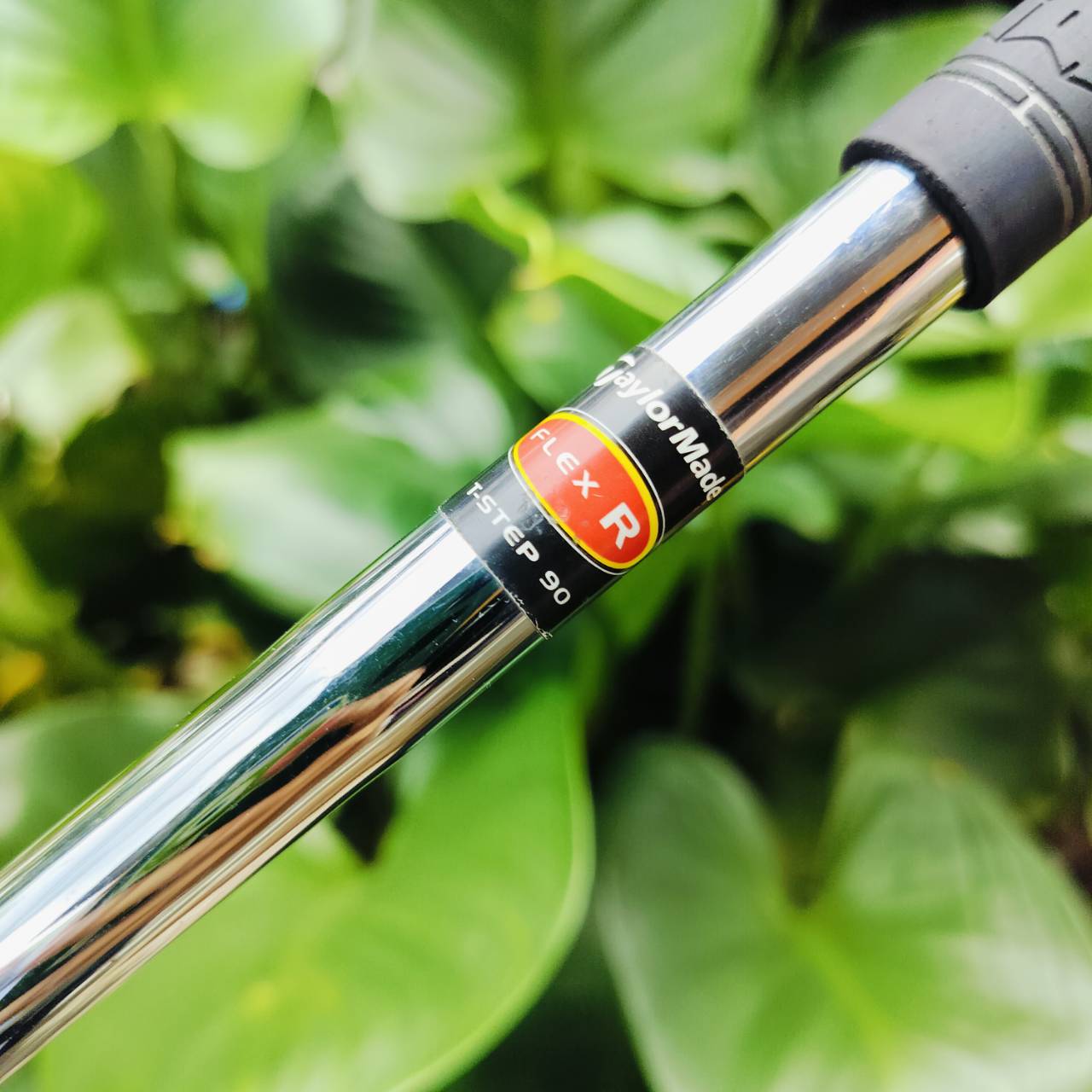 ชุดเหล็ก Taylormade R7 Draw ก้าน เหล็กน้ำหนักเบา 90 กรัม FLEX R วางหมุดน้ำหนักไว้พิเศษ ไม้กอล์ฟพรีเมี่ยมมือสอง ของแท้ By NakaraLuxurious
