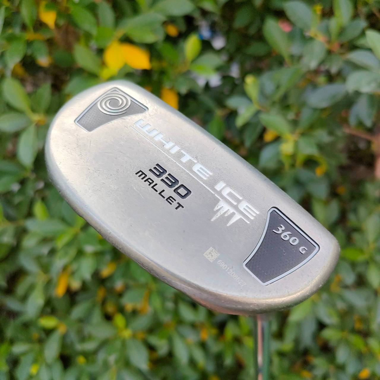 PUTTER ODYSSEY WHITE ICE 330 MALLET ความยาว 33 นิ้ว JAPAN SPEC สวยมาก พัตต์ดีมาก หน้านุ่มพิเศษ และยังทำให้เกาะไลน์มากครับ