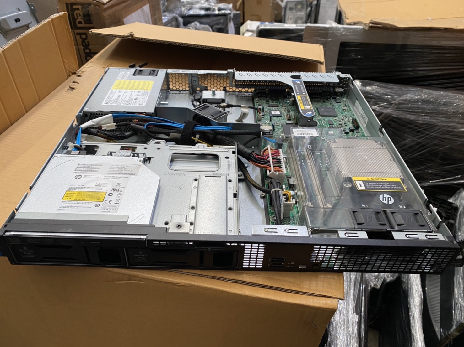 HPE ProLiant DL320e Gen8 v2