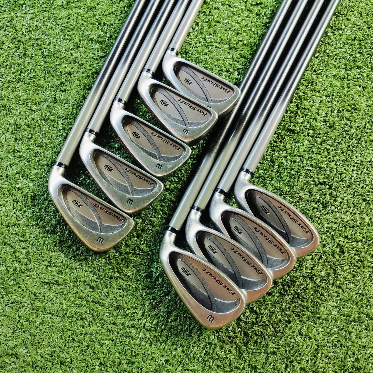 ** ก้านอ้วน ** FAT SHAFT** ชุดเหล็ก WILSON FS FAT SHAFT มีเหล็ก 3-9 เเละ PW SW 9 ชิ้นเต็ม ก้านผลิตจาก HYPER CARBON 535 ไม้กอล์ฟพรีเมี่ยมมือสอง ของแท้ By NakaraLuxurious